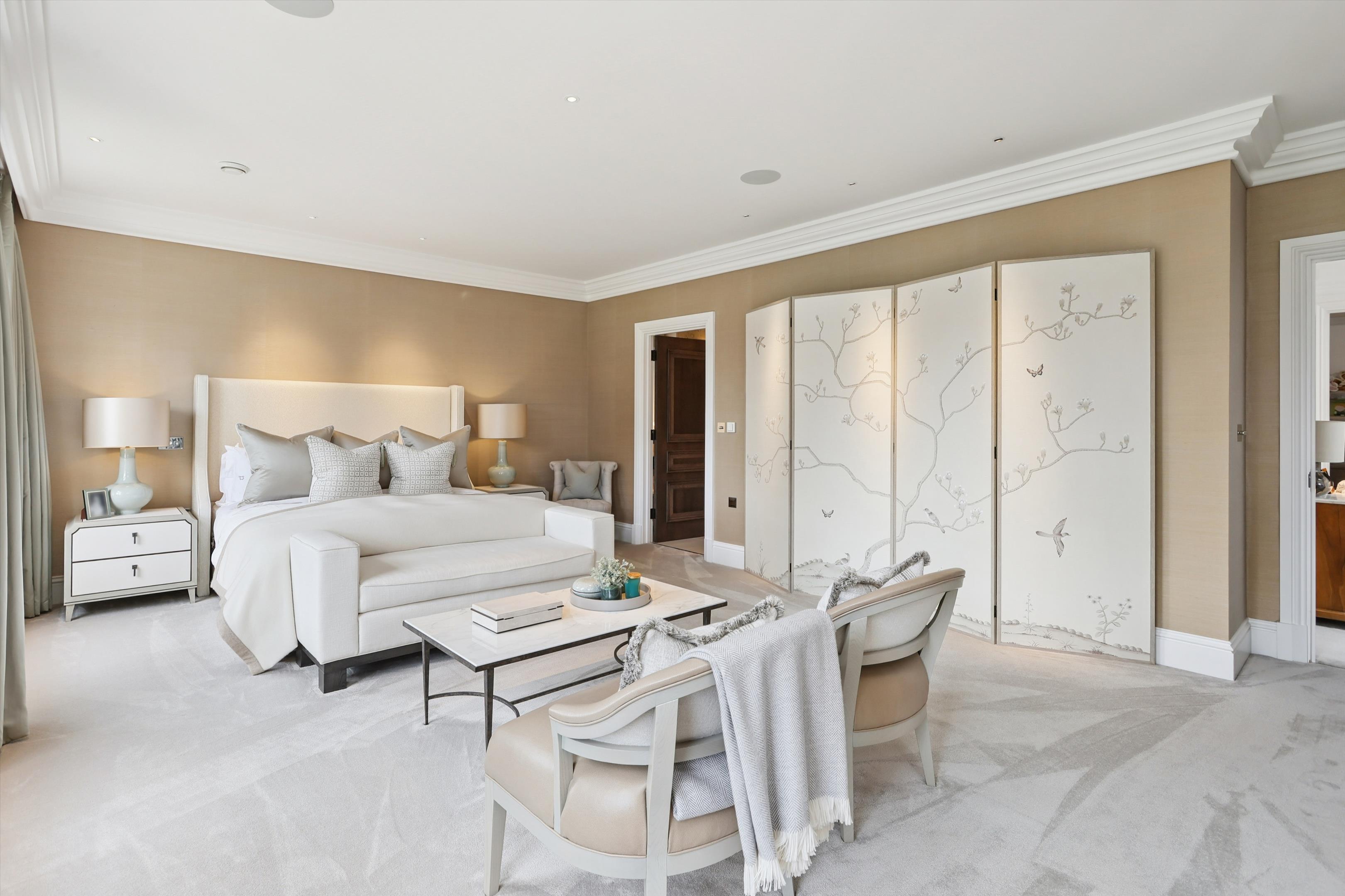 Esher Park Avenue, Esher, Surrey KT10