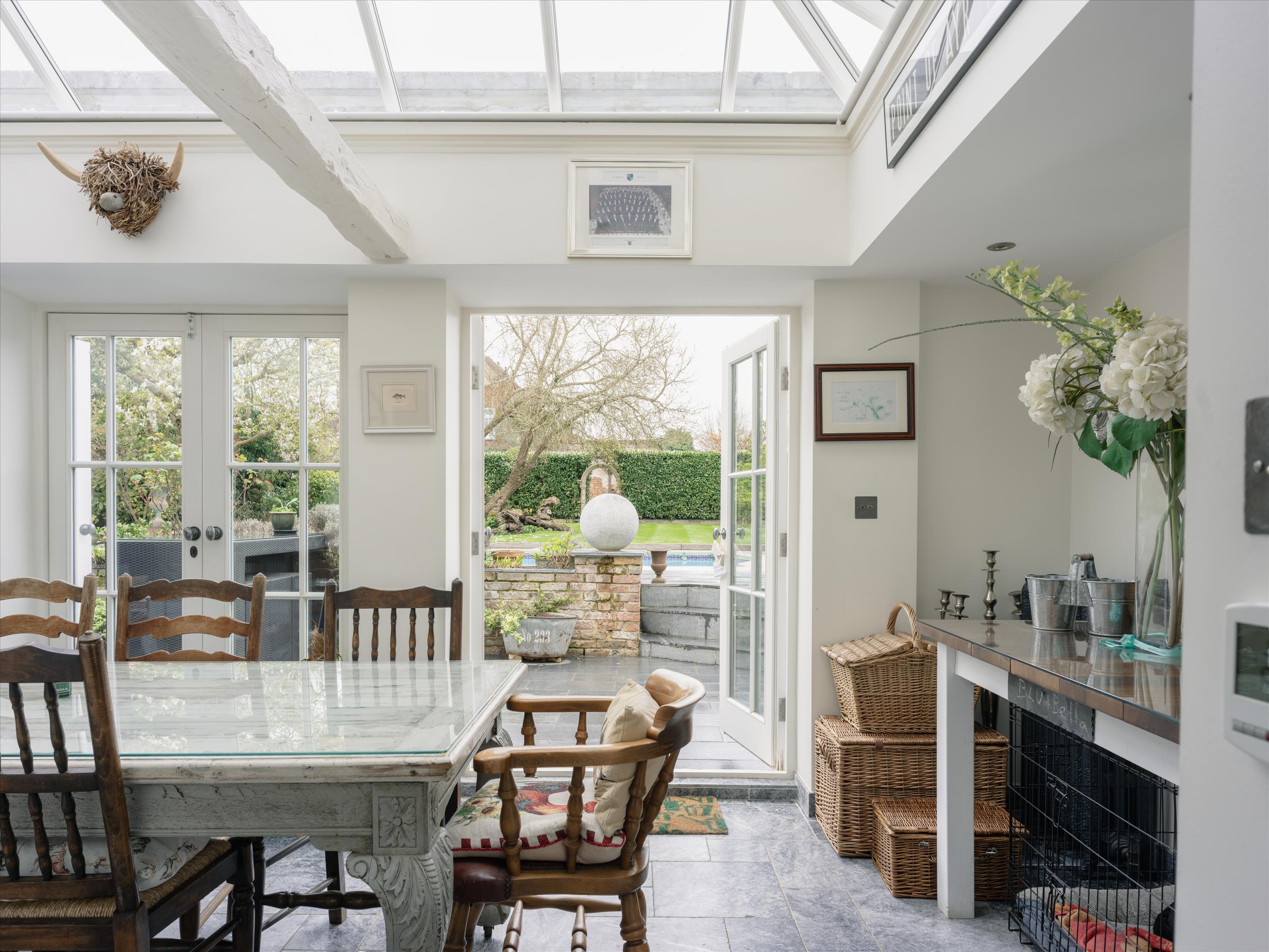 Russell Road, Shepperton, Surrey TW17