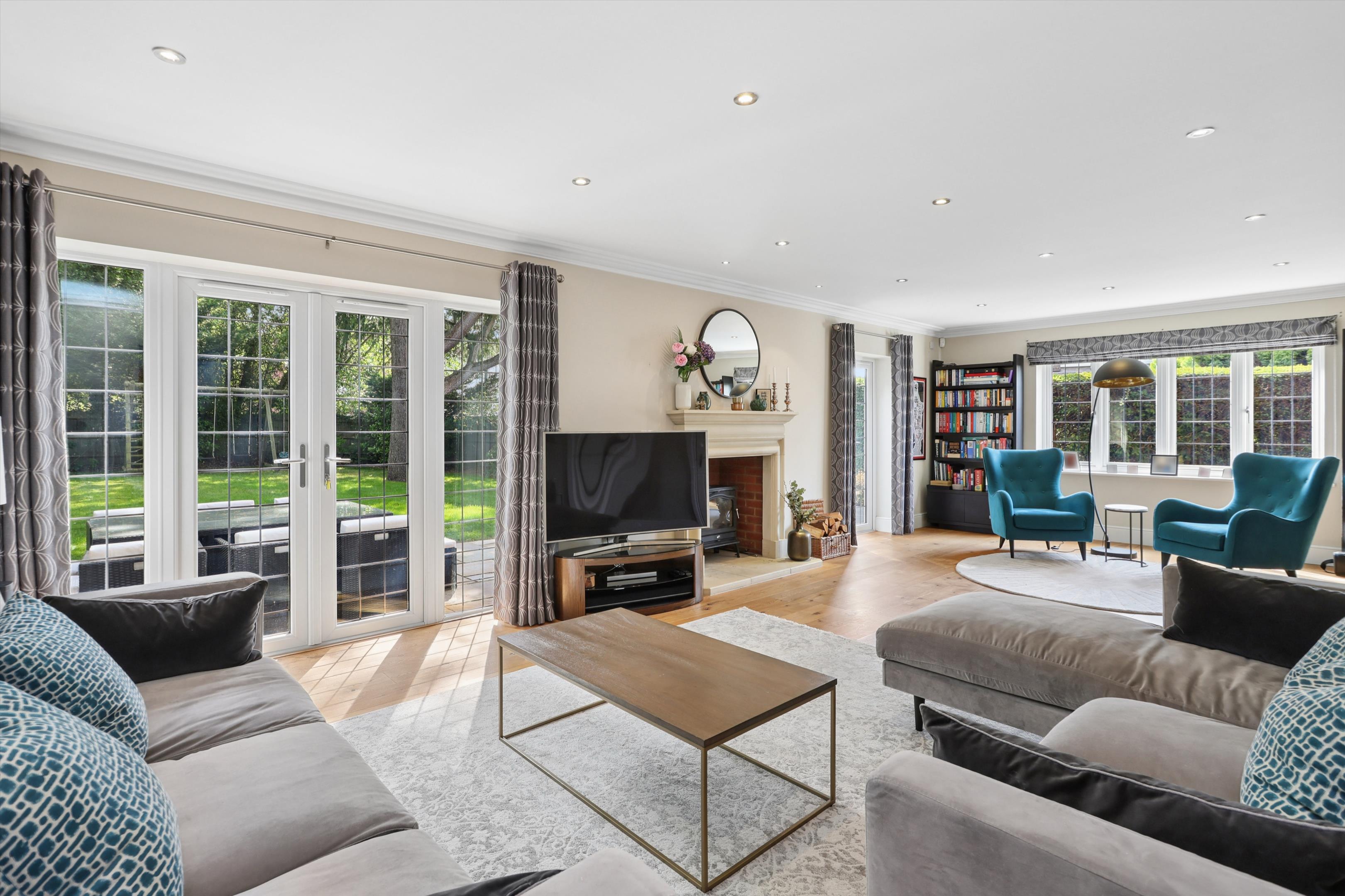 The Paddocks, Weybridge, Surrey KT13