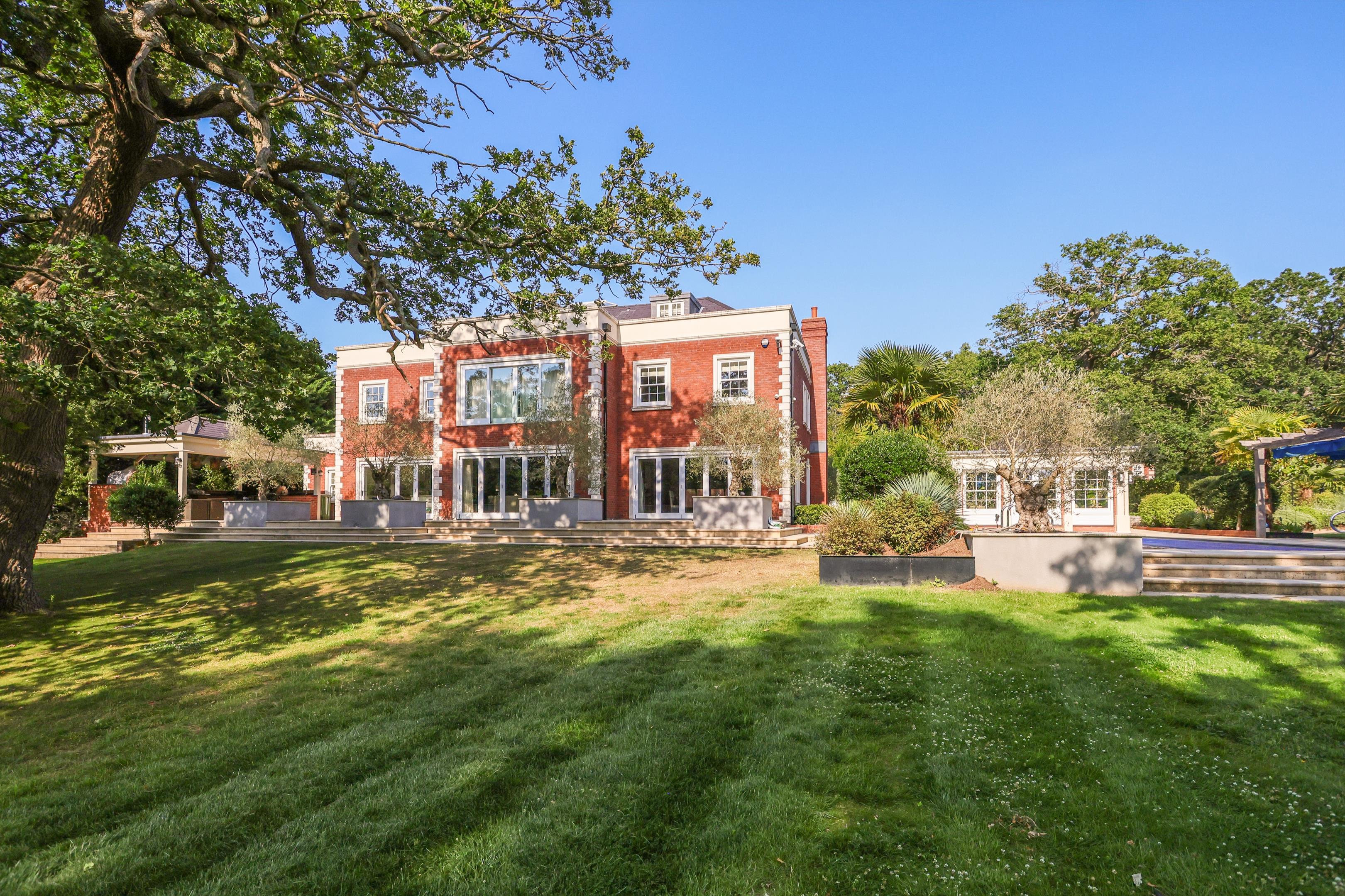 Pachesham Park, Leatherhead, Surrey KT22