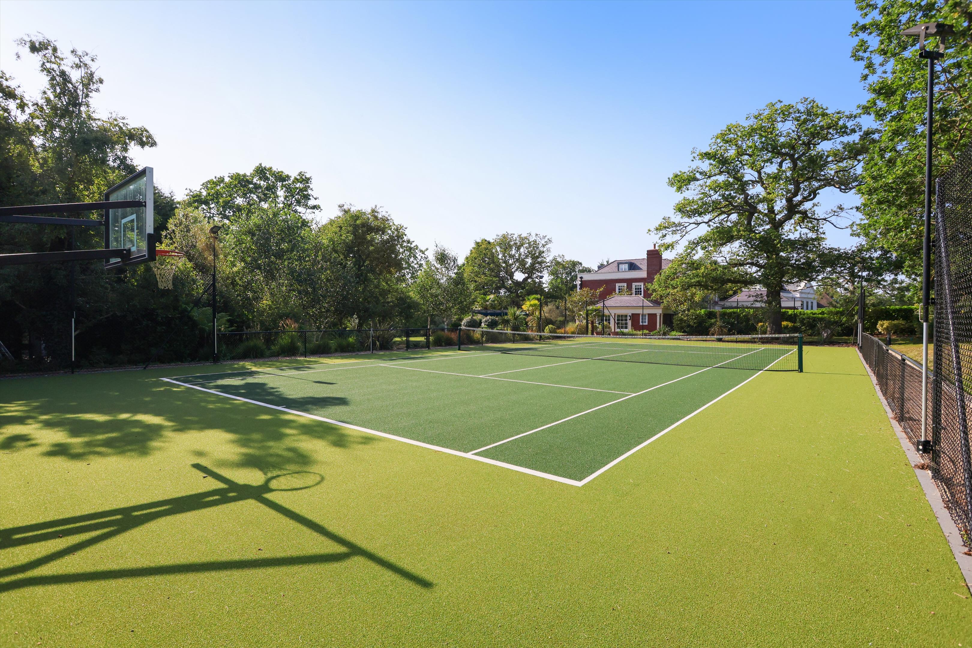 Pachesham Park, Leatherhead, Surrey KT22