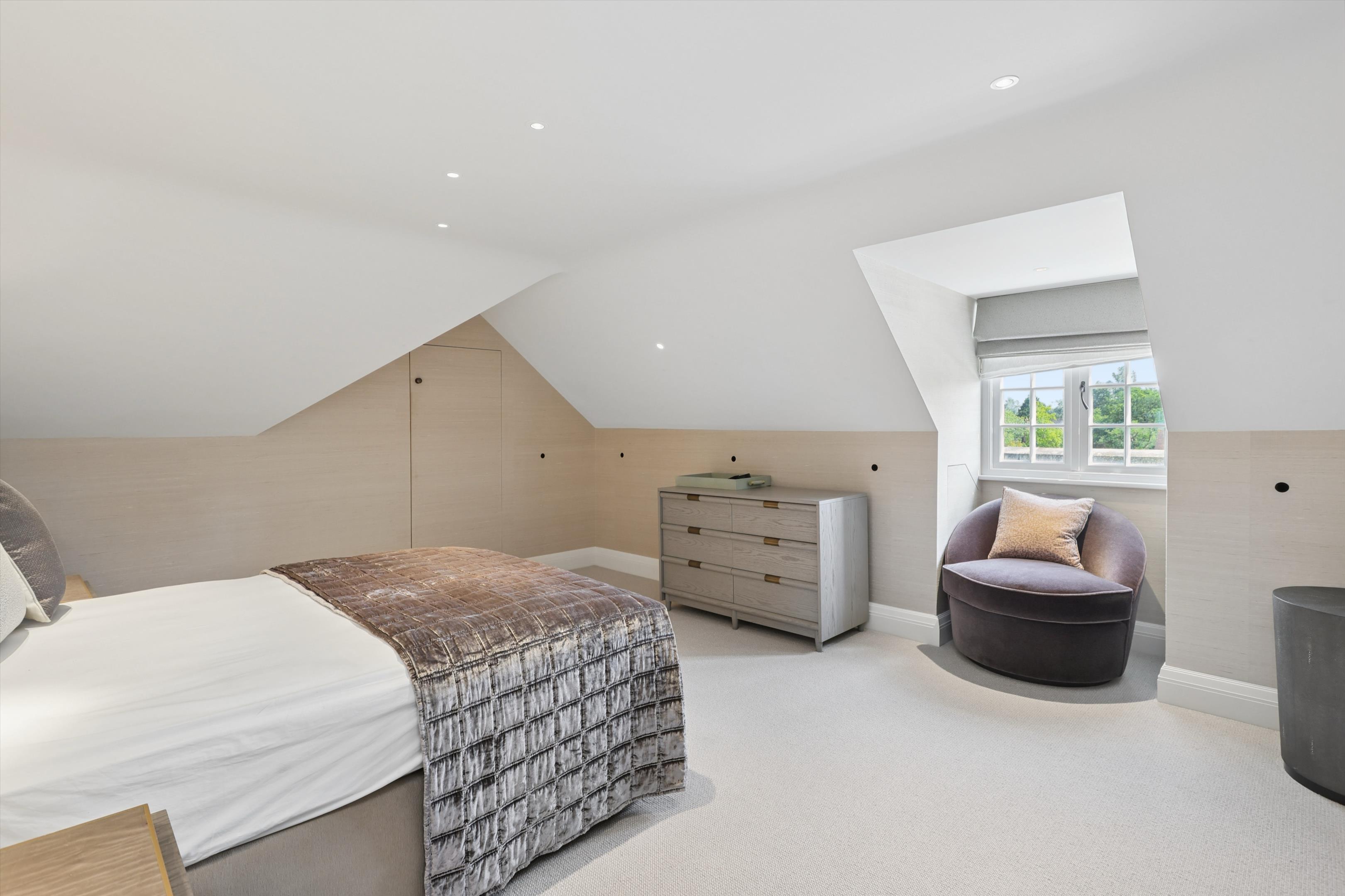 Pachesham Park, Leatherhead, Surrey KT22