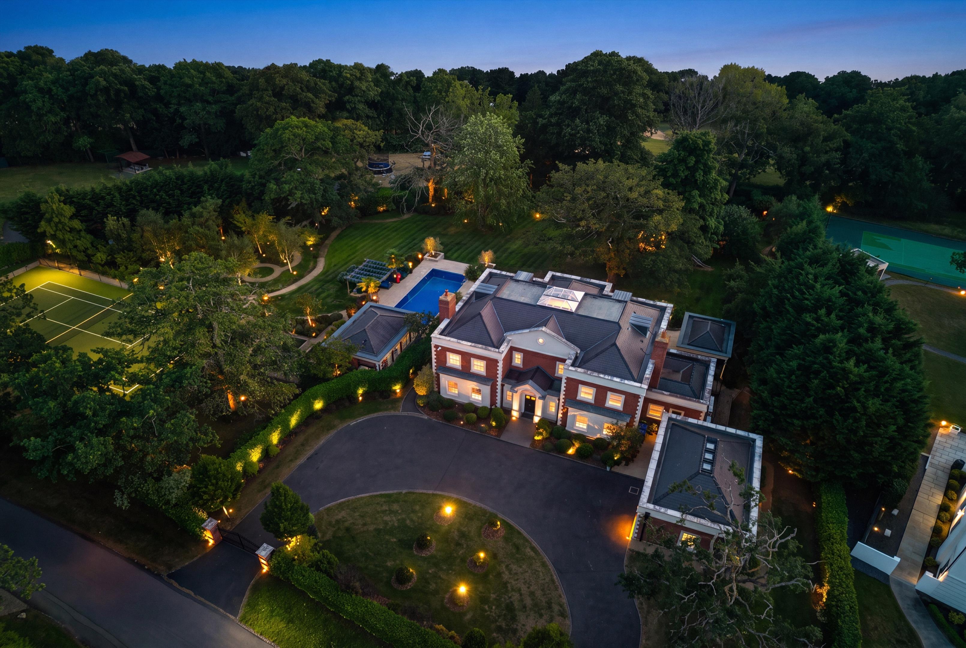 Pachesham Park, Leatherhead, Surrey KT22