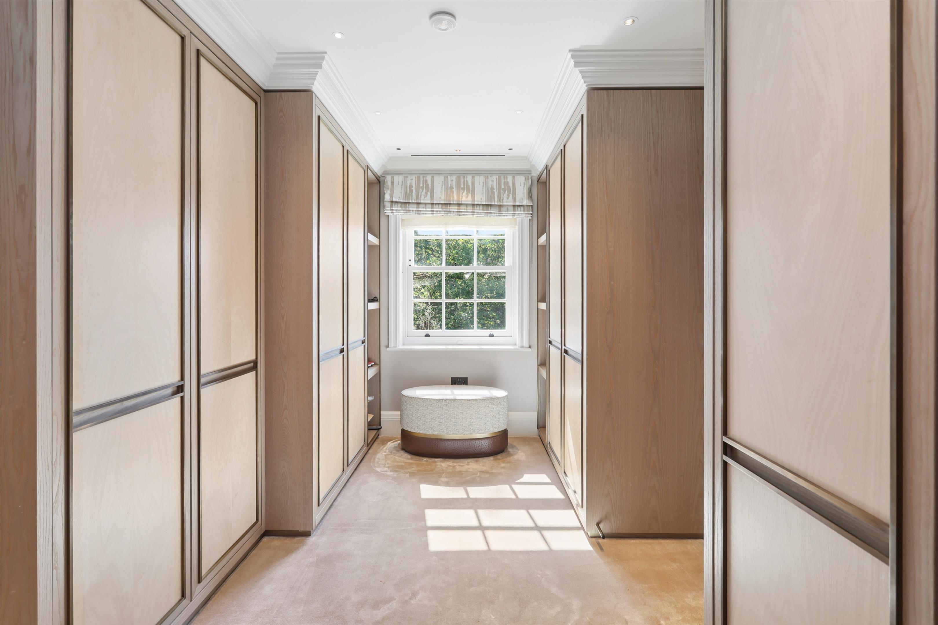 Pachesham Park, Leatherhead, Surrey KT22