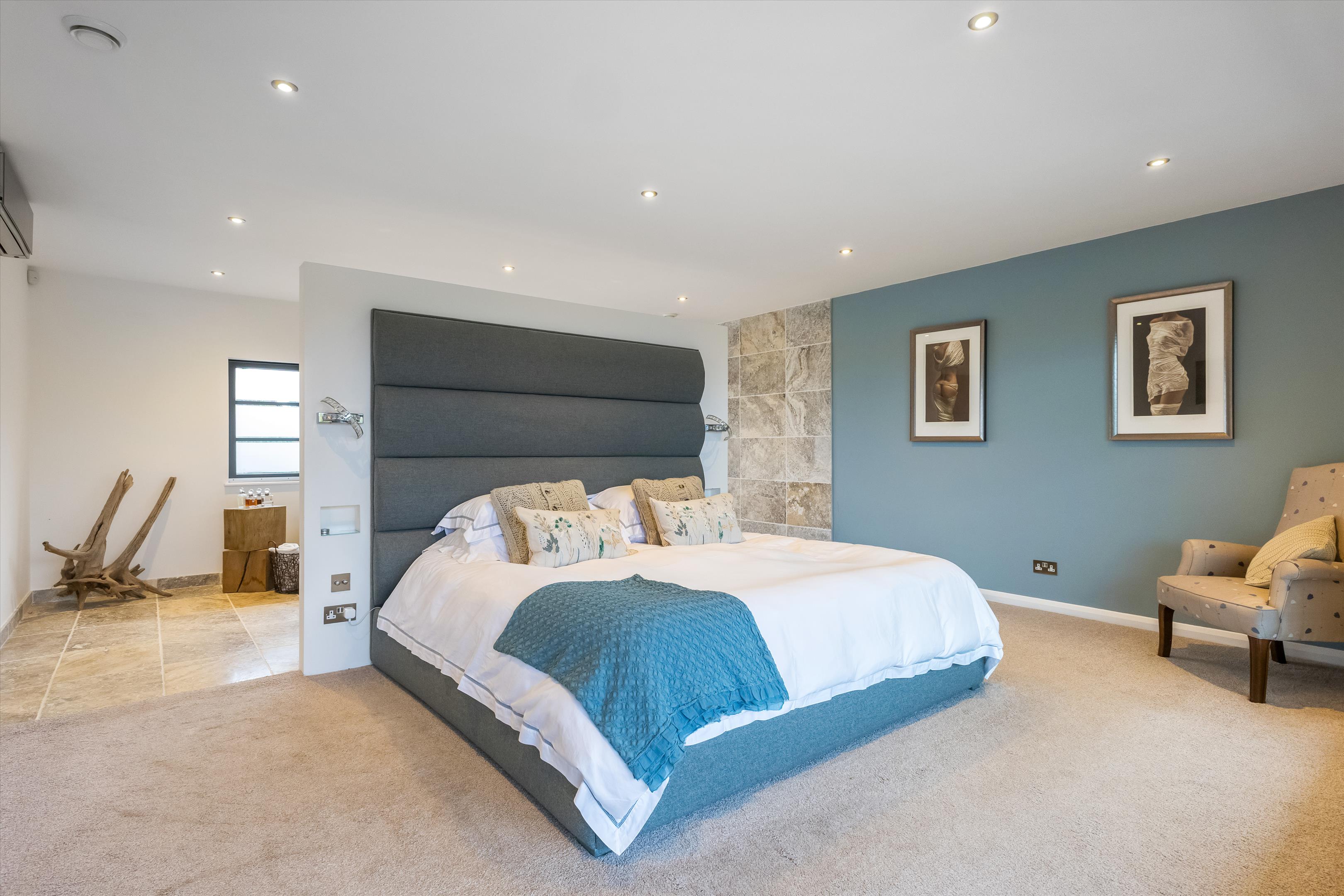 Park Avenue, Wraysbury, Staines-upon-Thames, Berkshire, TW19
