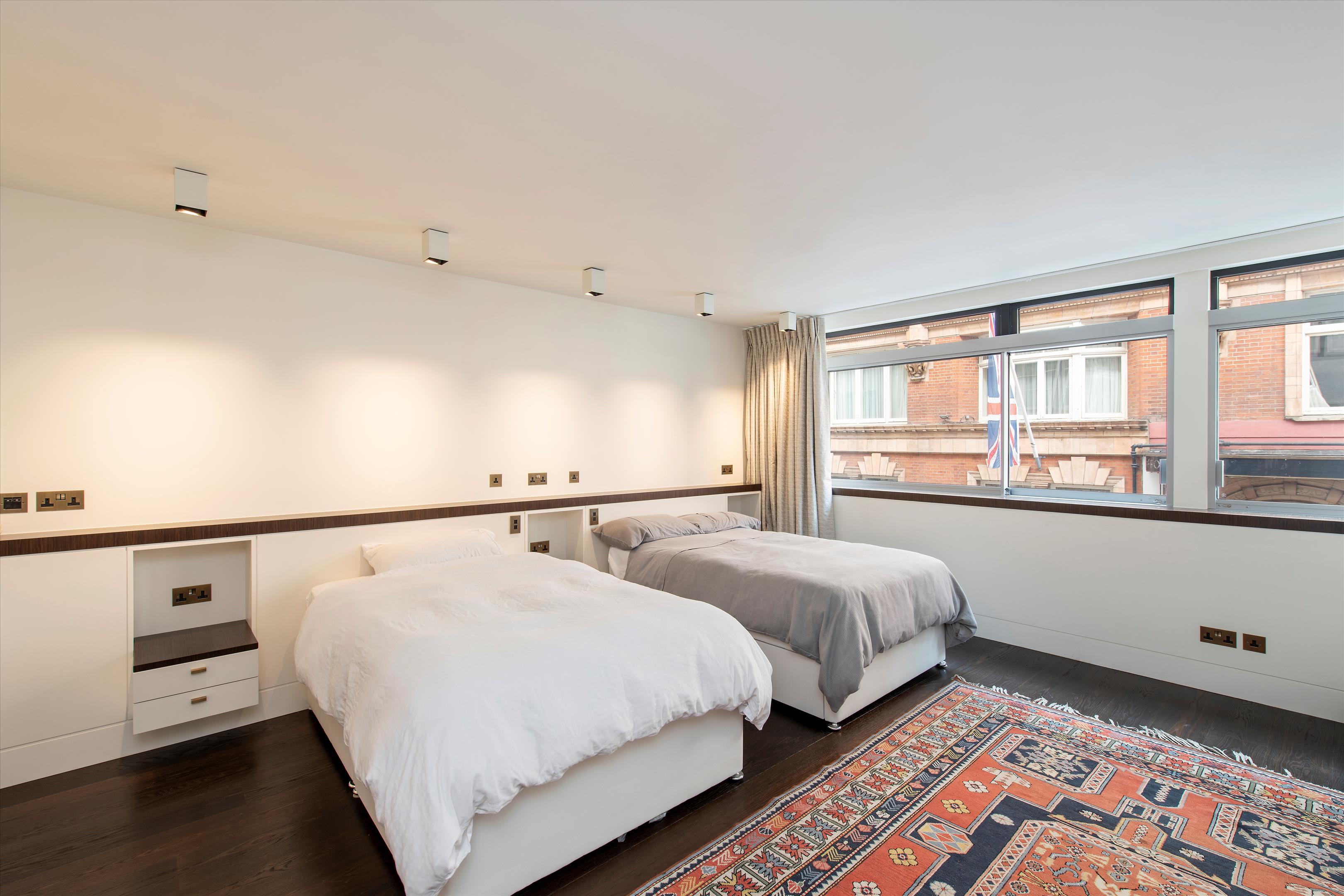 St. James's Place, St. James's, London, SW1A