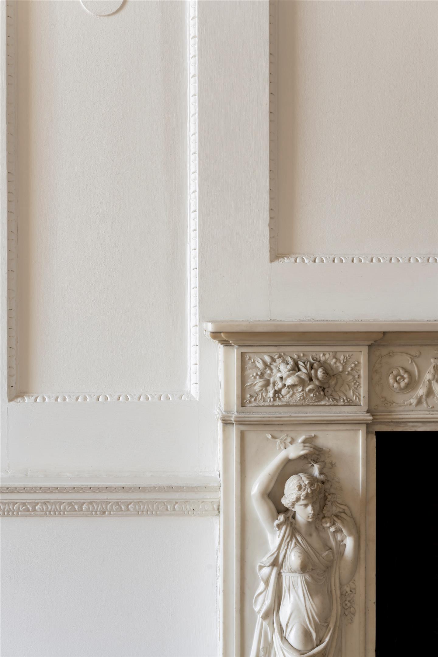 Piccadilly, Mayfair, London, W1J