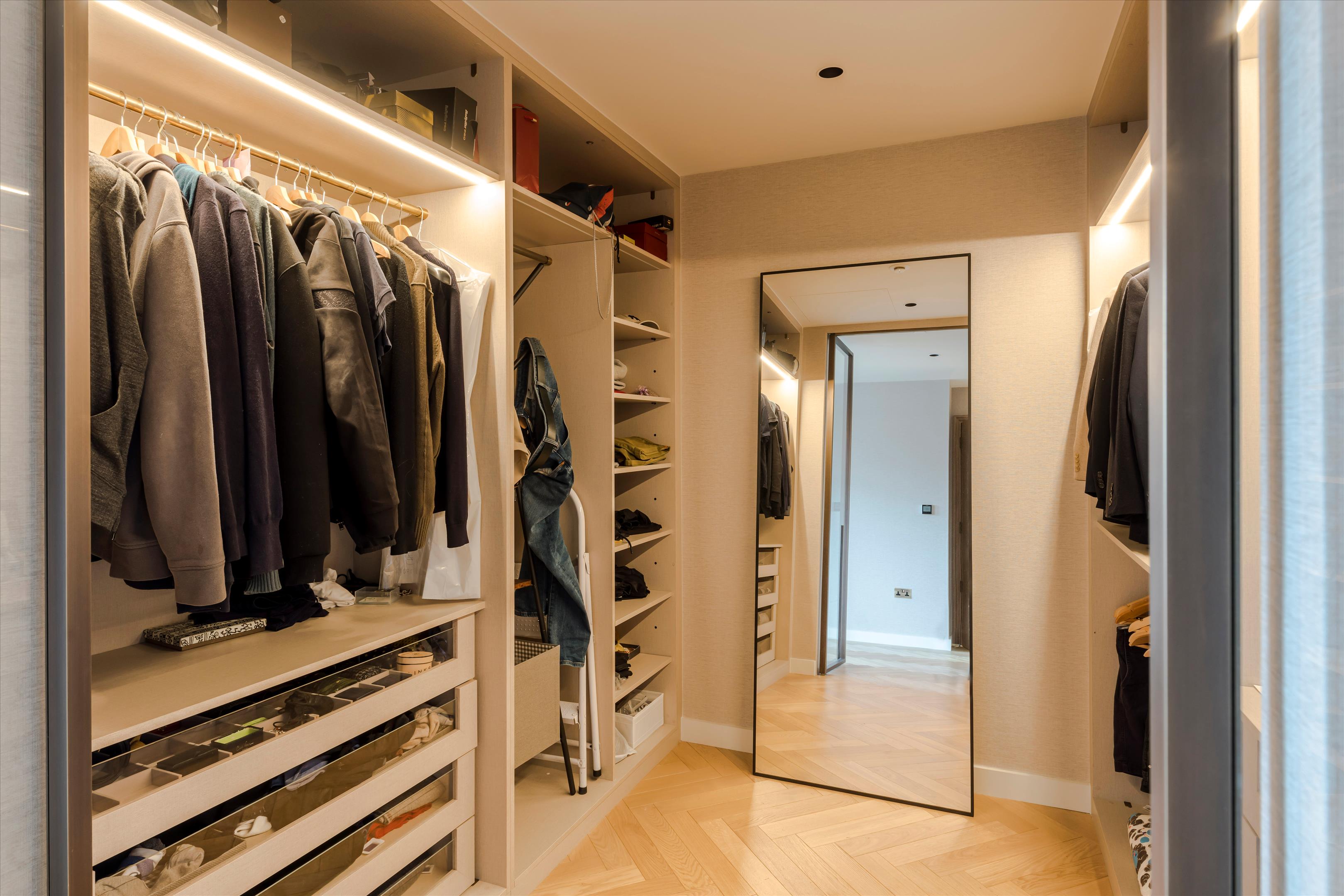 Fareham Street, London, W1F