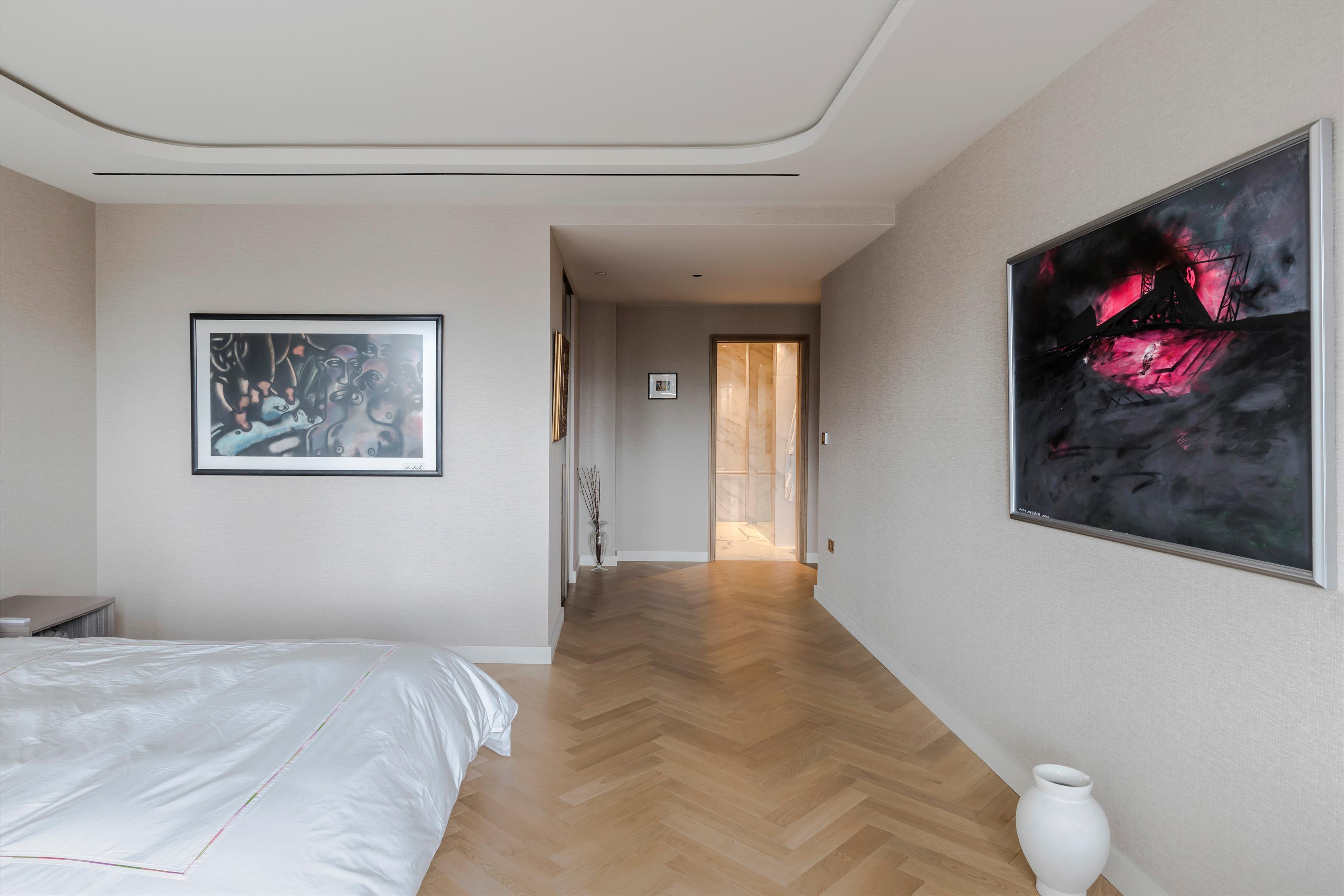 Fareham Street, London, W1F