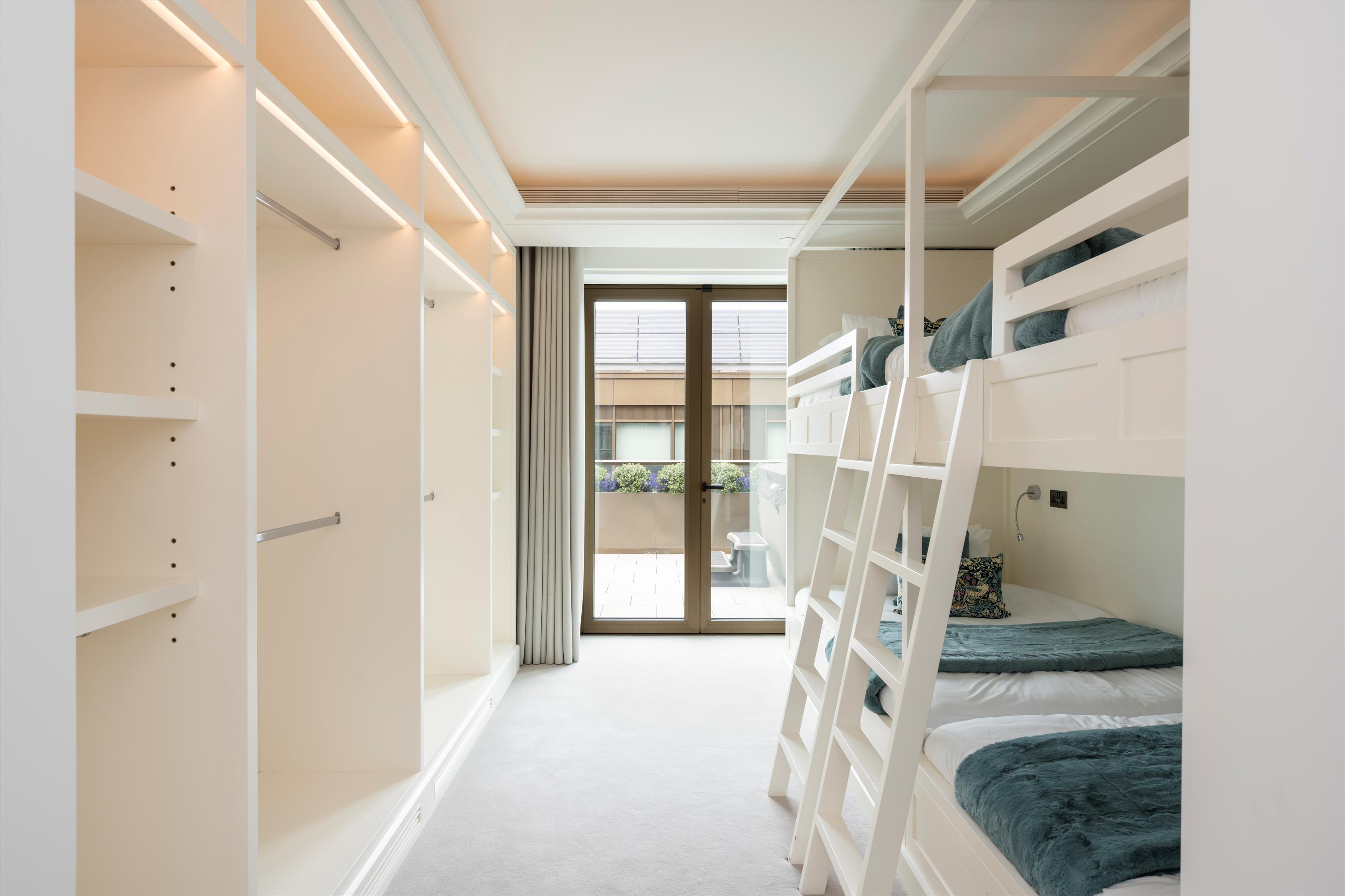 1 Ashburton Place, Mayfair, London, W1J