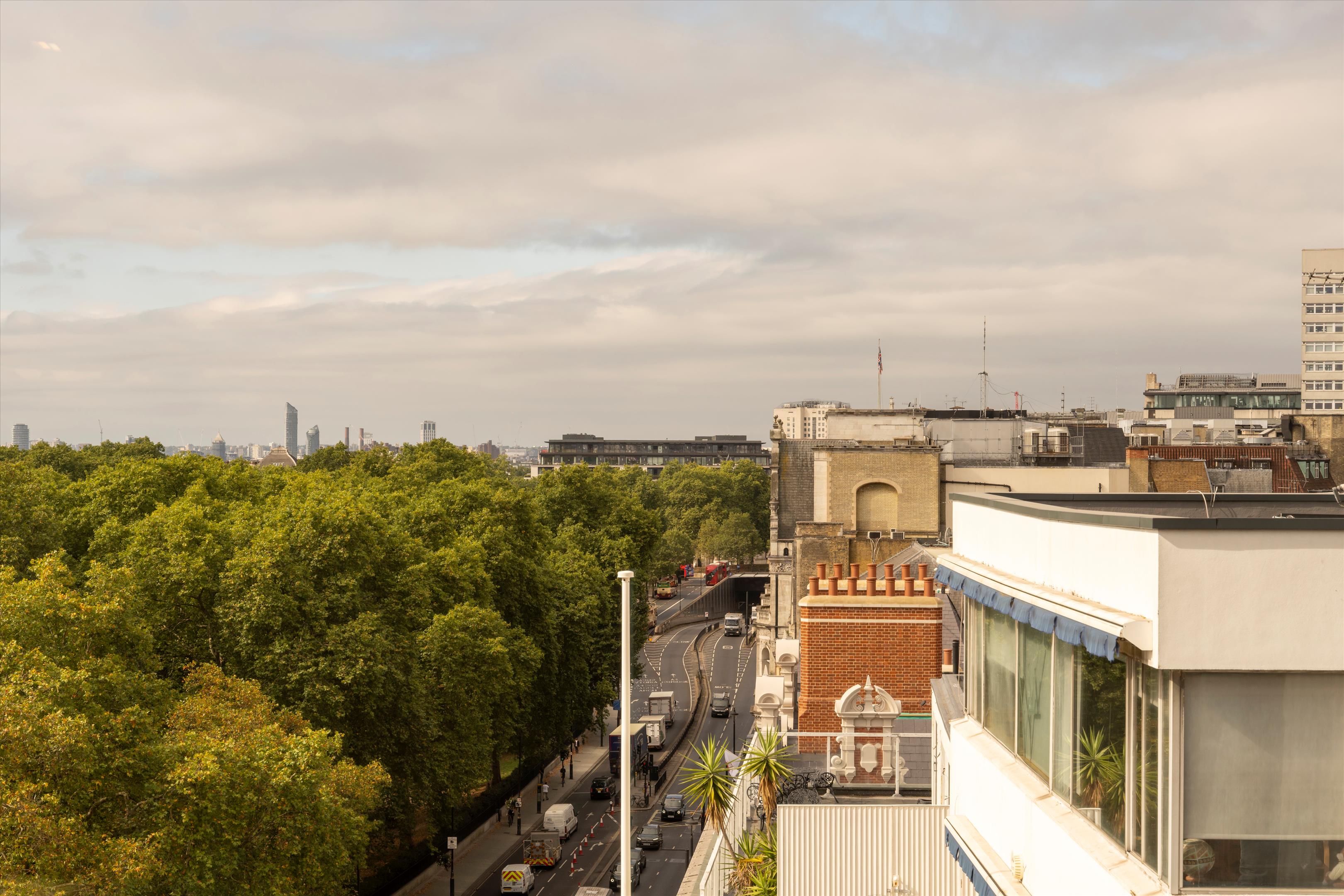 1 Ashburton Place, Mayfair, London, W1J