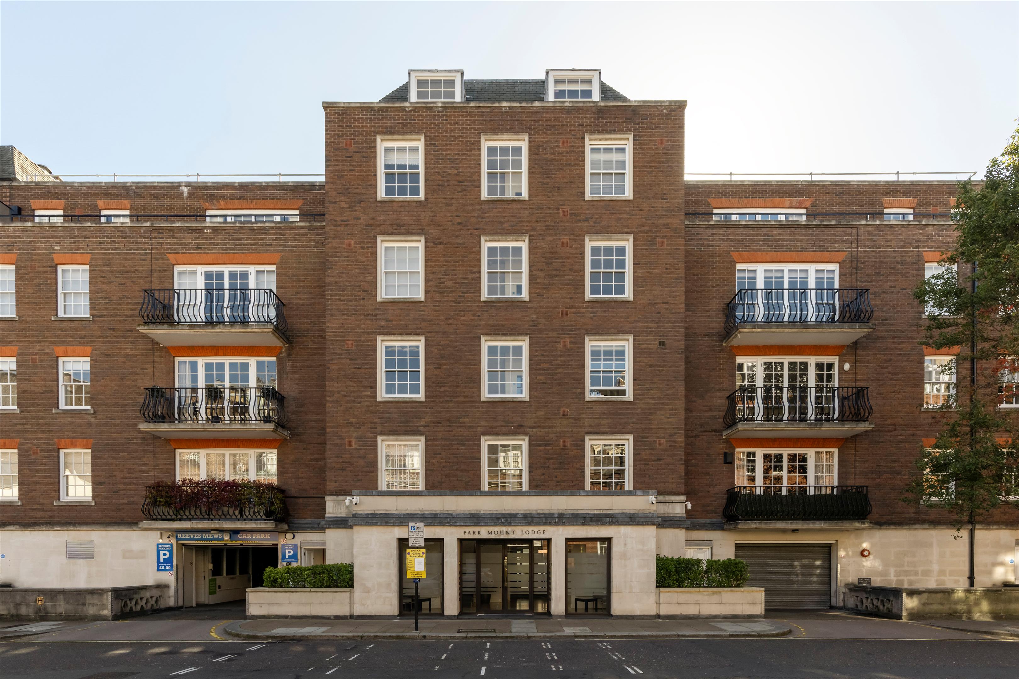 Reeves Mews, London, London, W1K