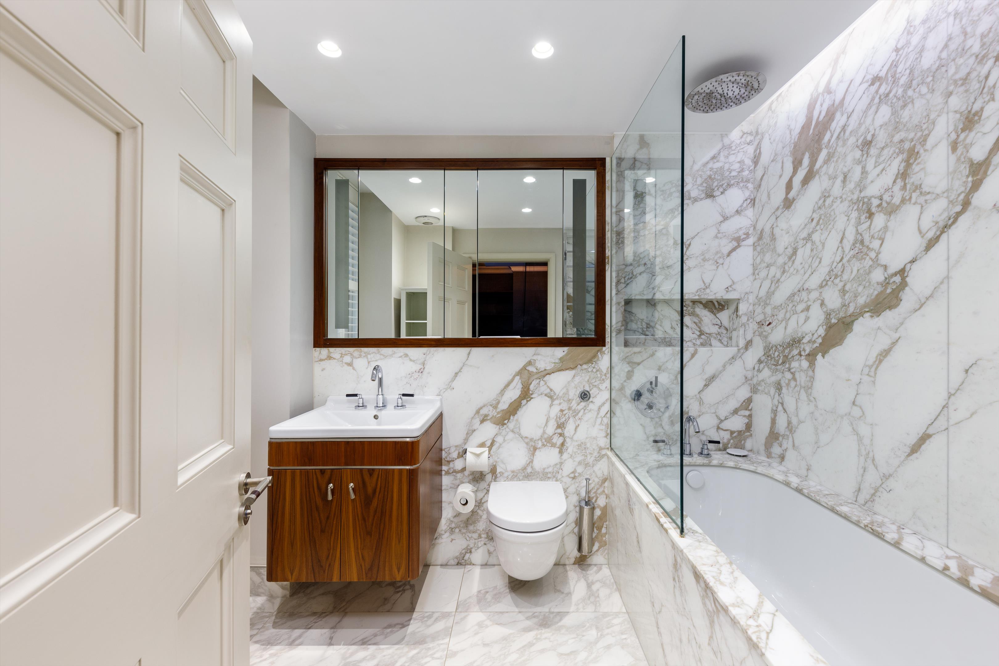 Buckingham Street, London, WC2N