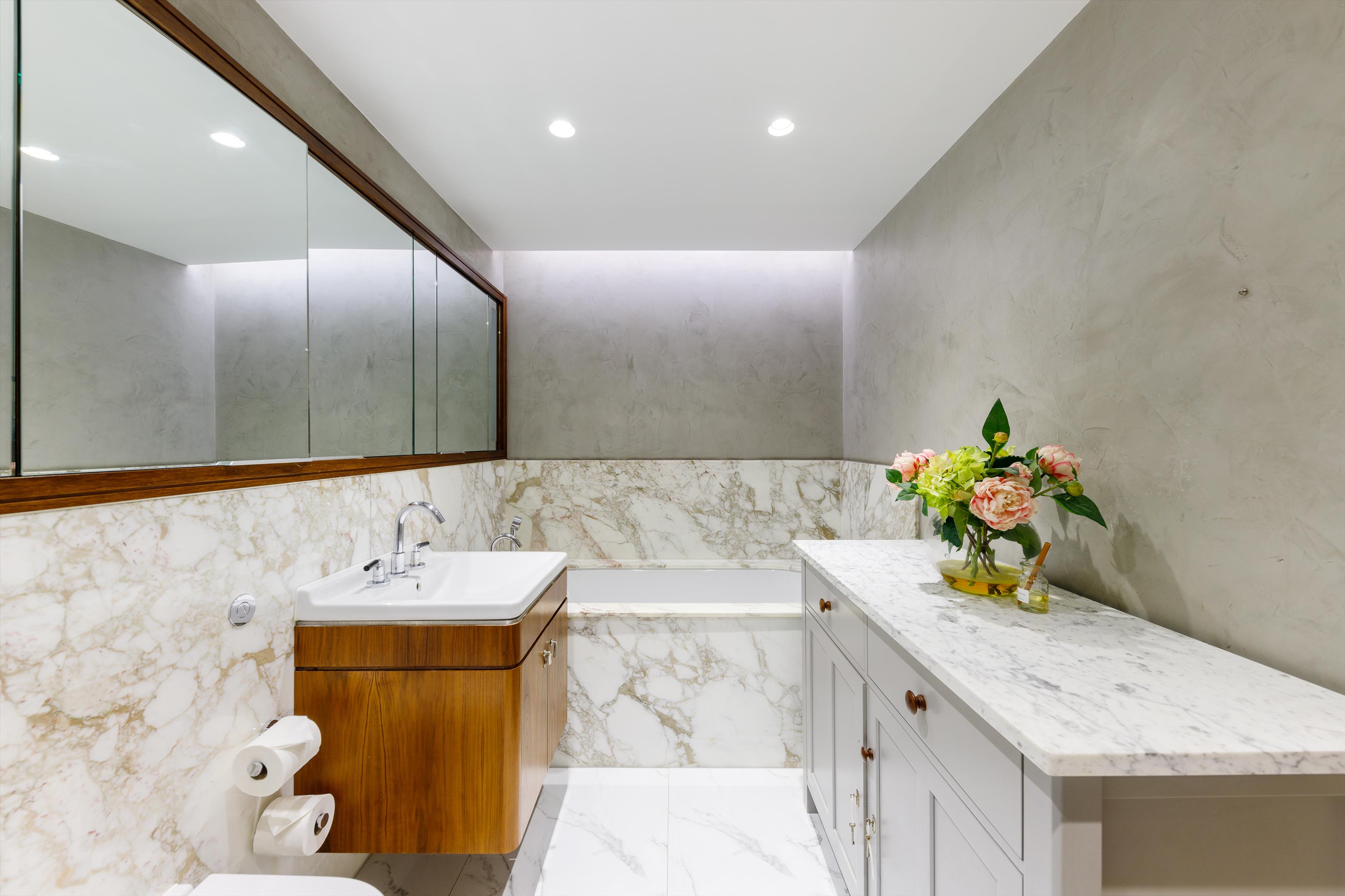 Buckingham Street, London, WC2N