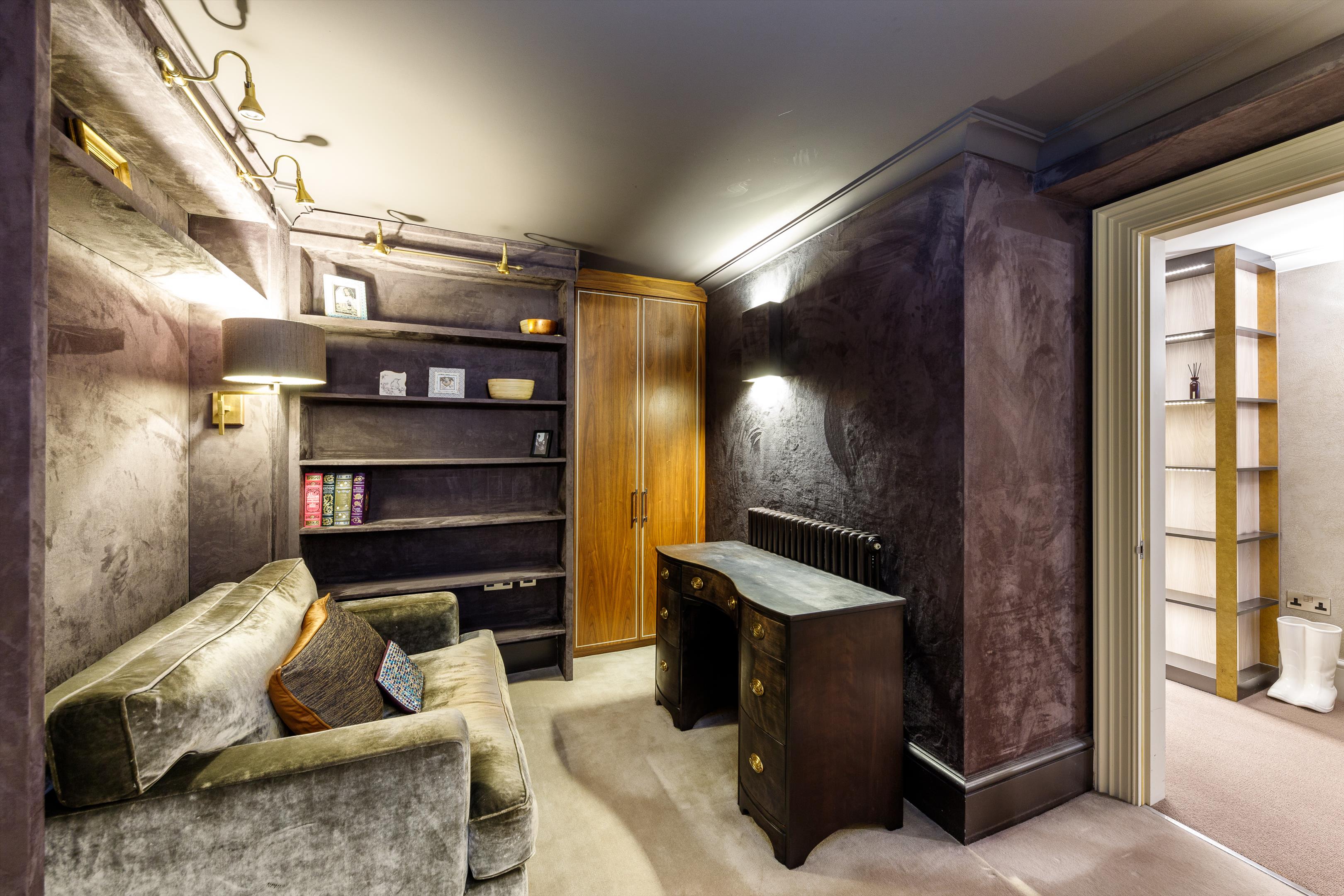 Buckingham Street, London, WC2N