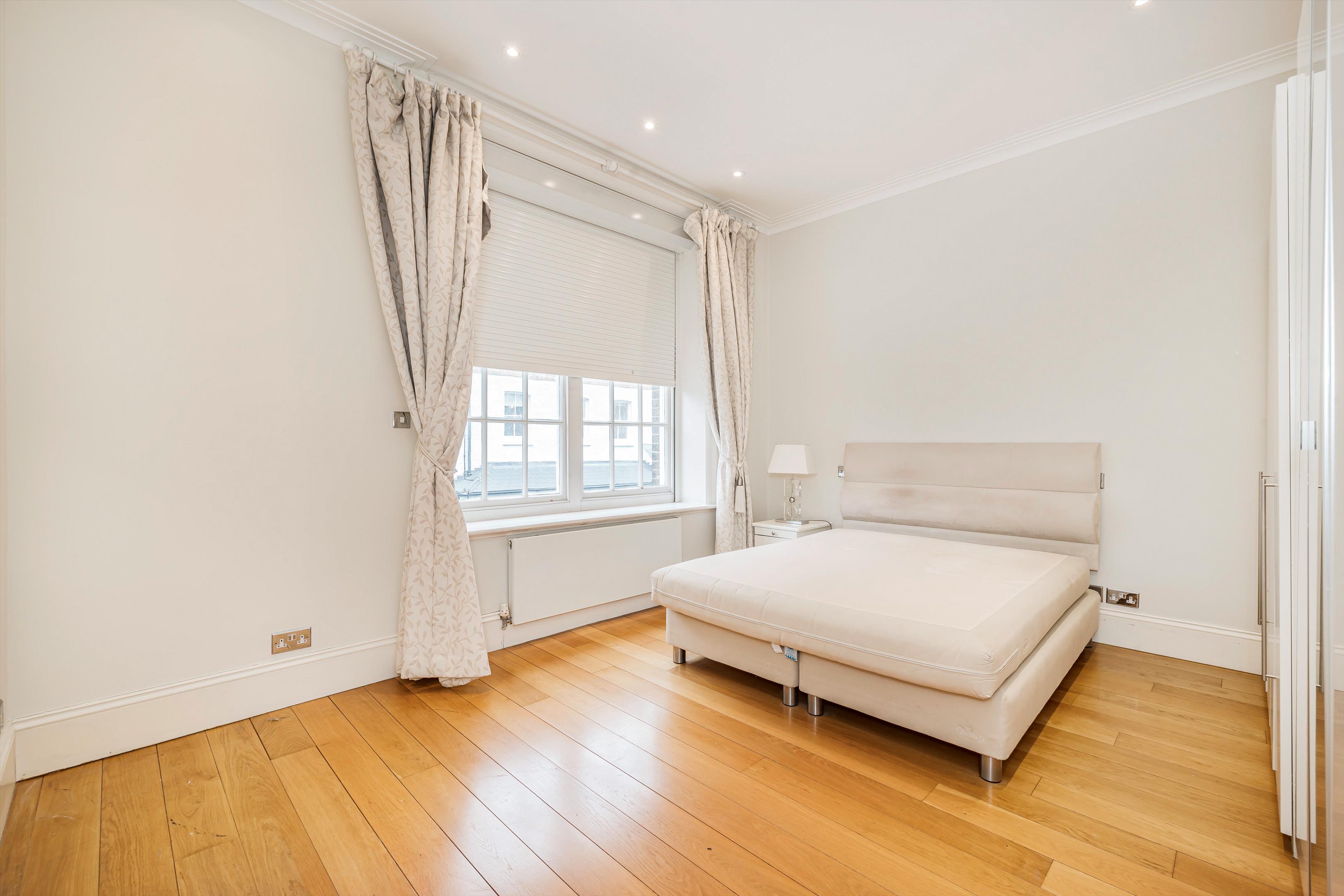 Charles Street, Mayfair, London W1J