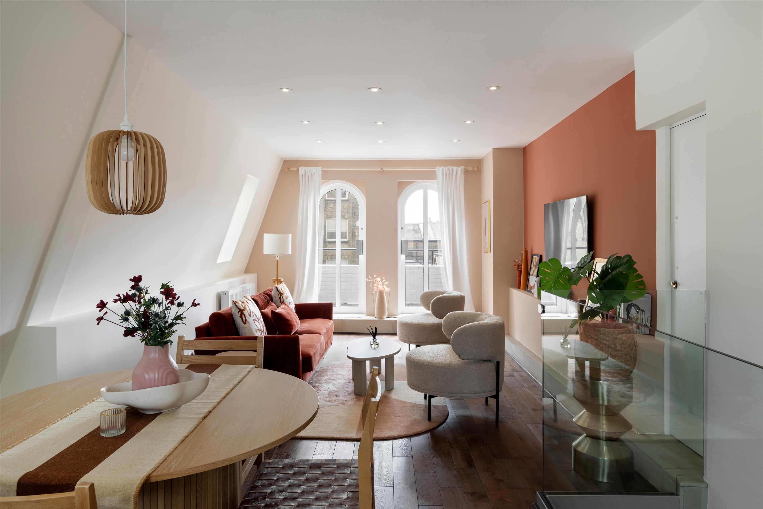 Curzon Street, London W1J