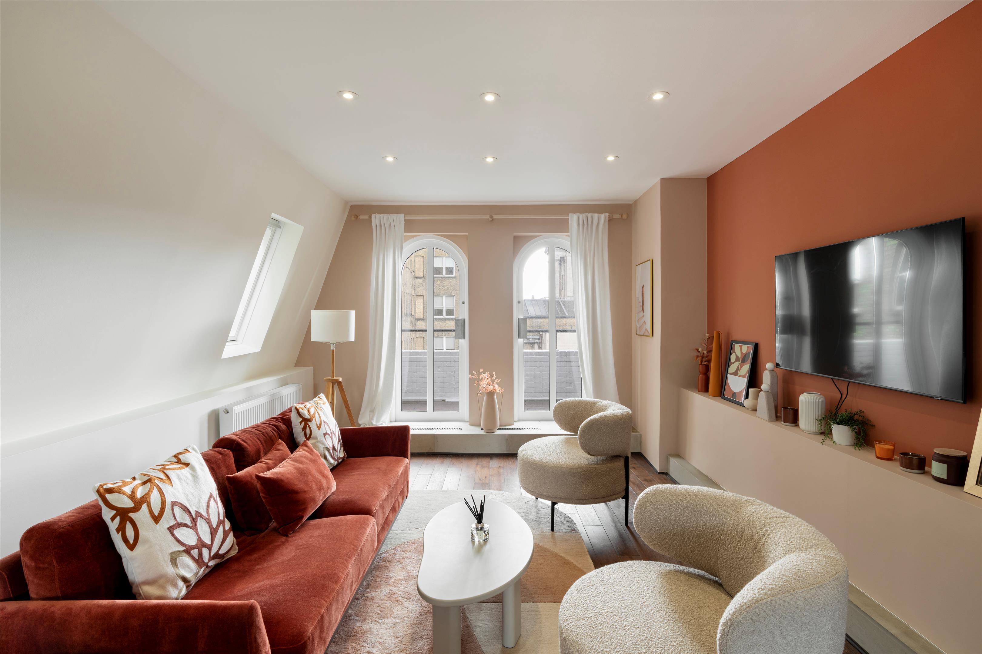 Curzon Street, London W1J