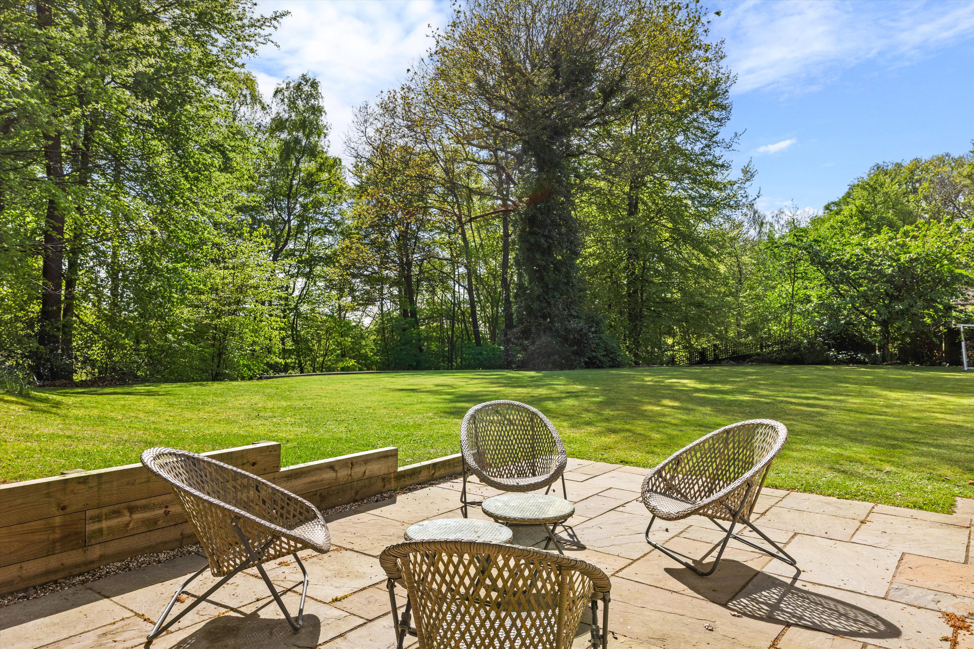 Headley Hill Road, Arford, Headley, Hampshire GU35
