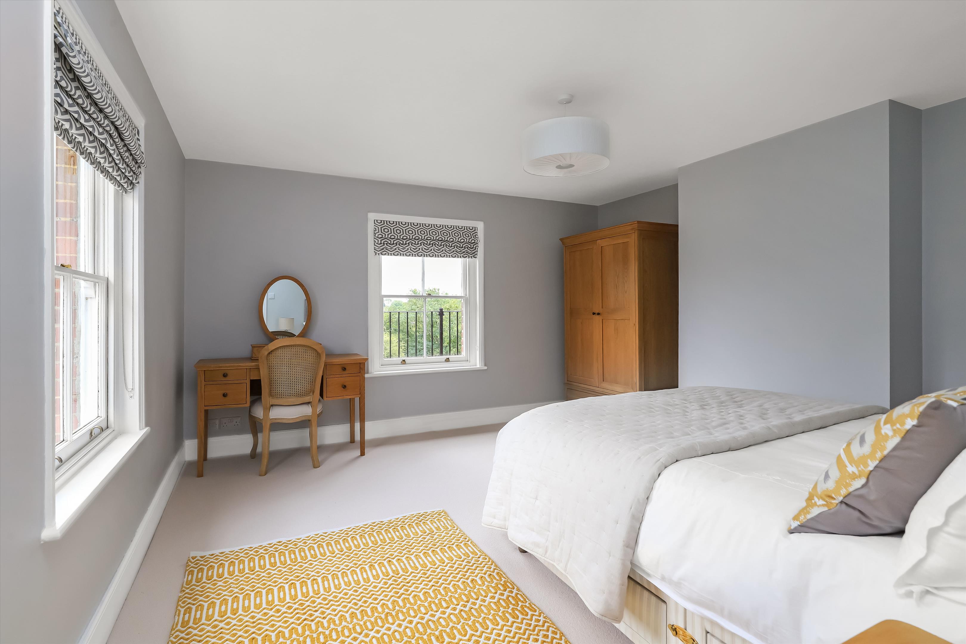 The Crescent, Romsey, Hampshire, SO51