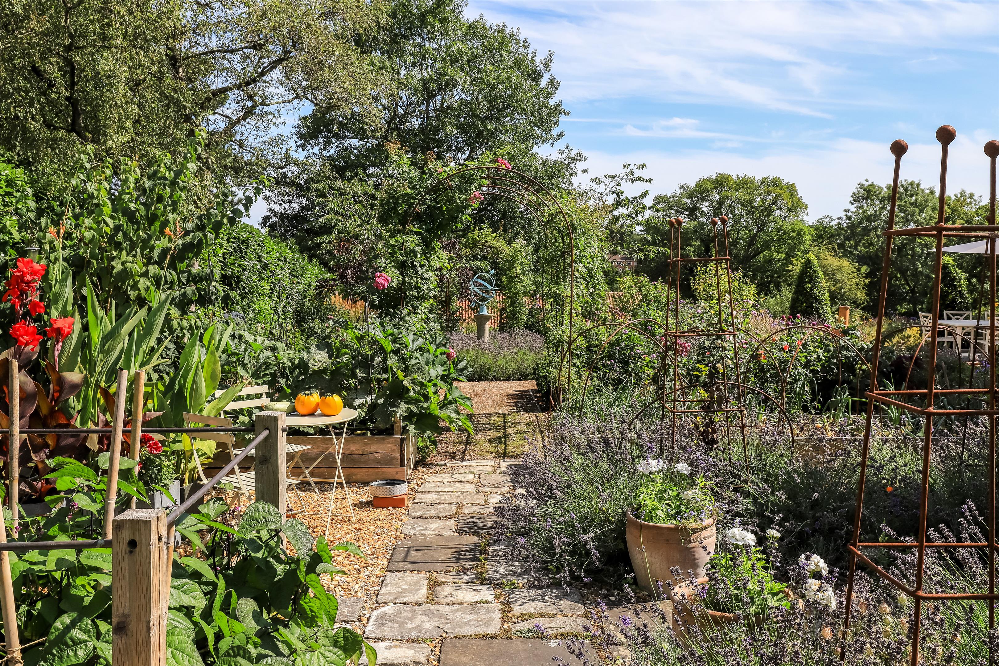 The Crescent, Romsey, Hampshire, SO51