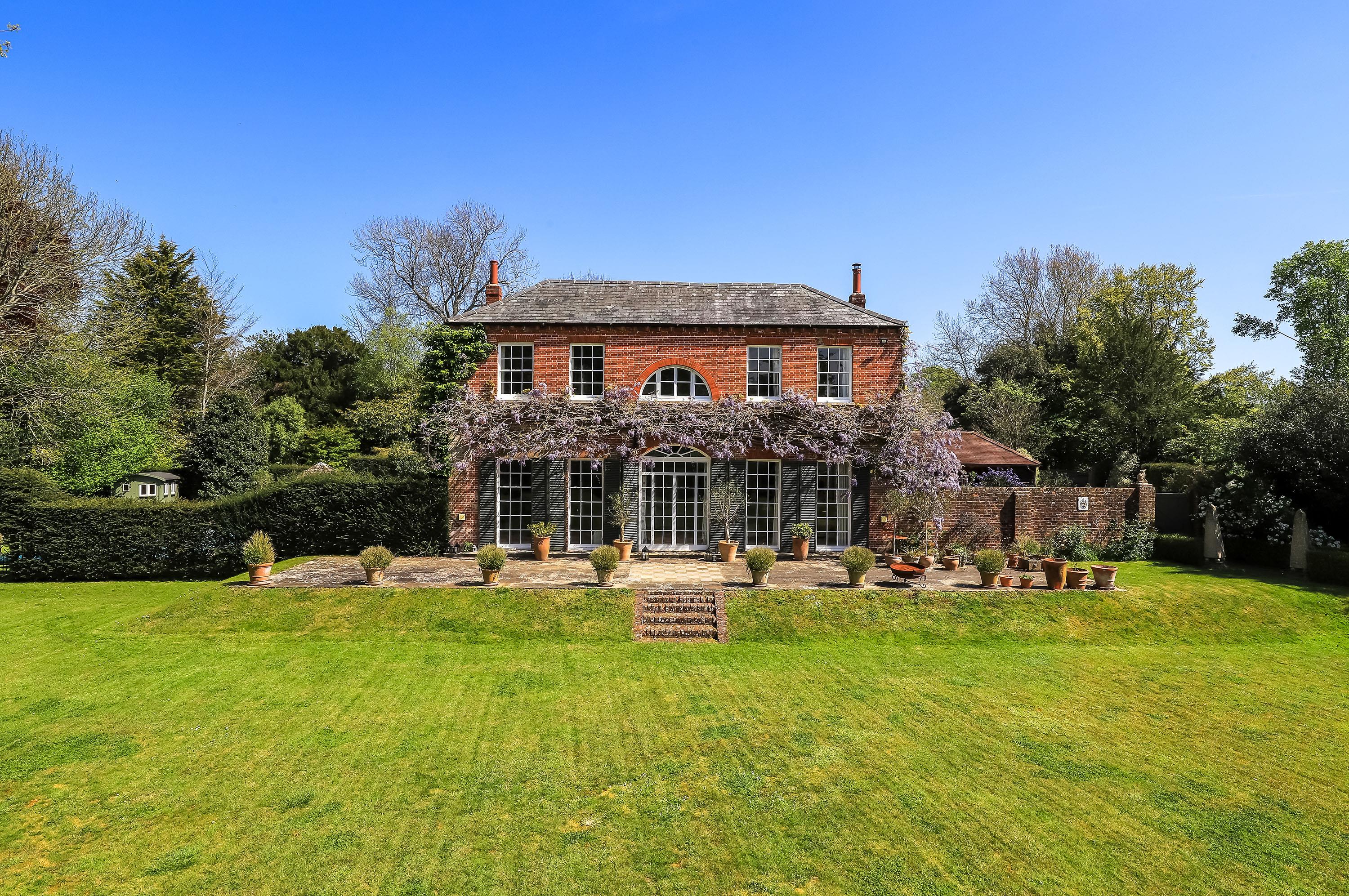 Maypole Green, Bishops Waltham, Hampshire SO32