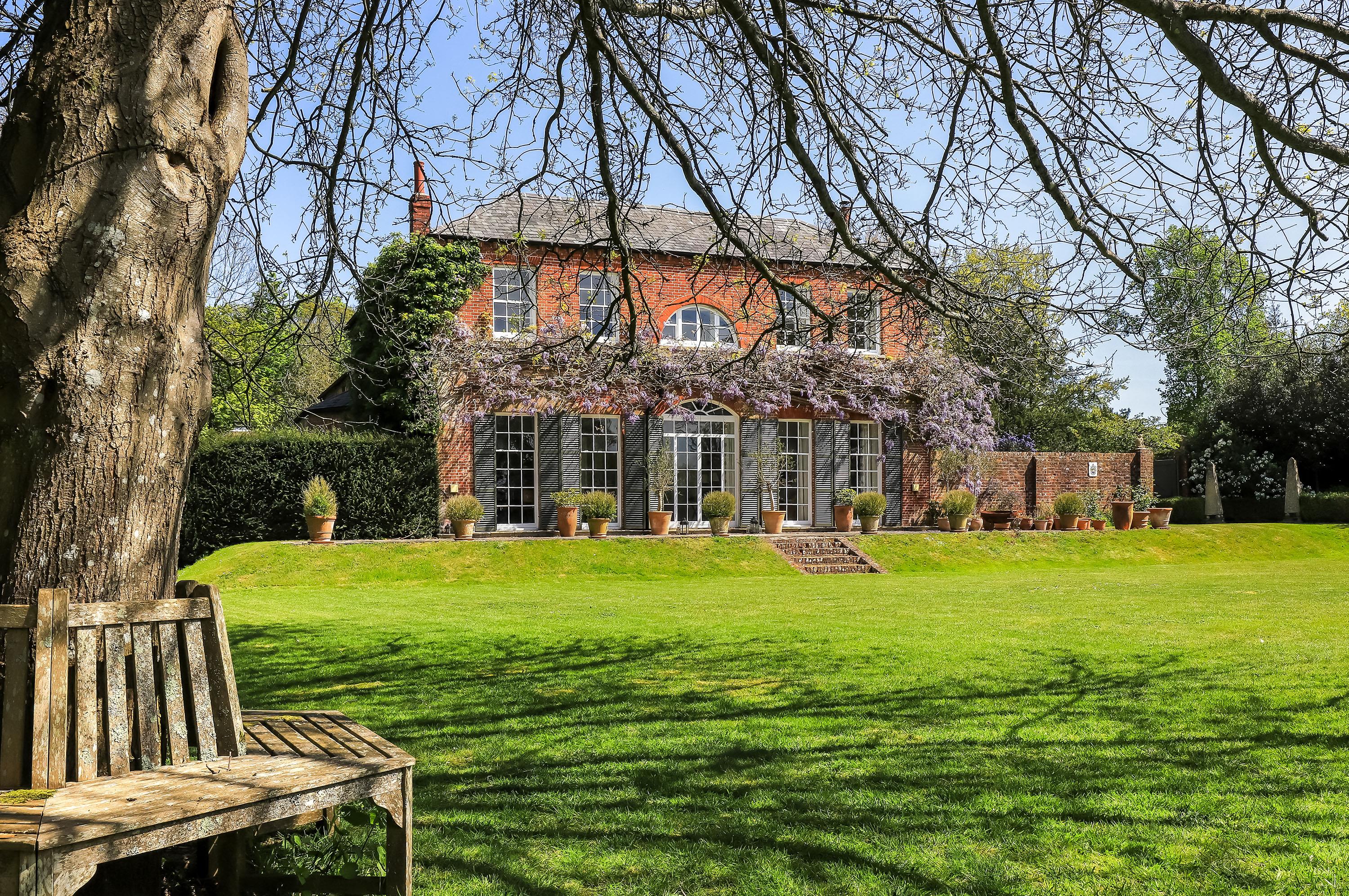 Maypole Green, Bishops Waltham, Hampshire SO32