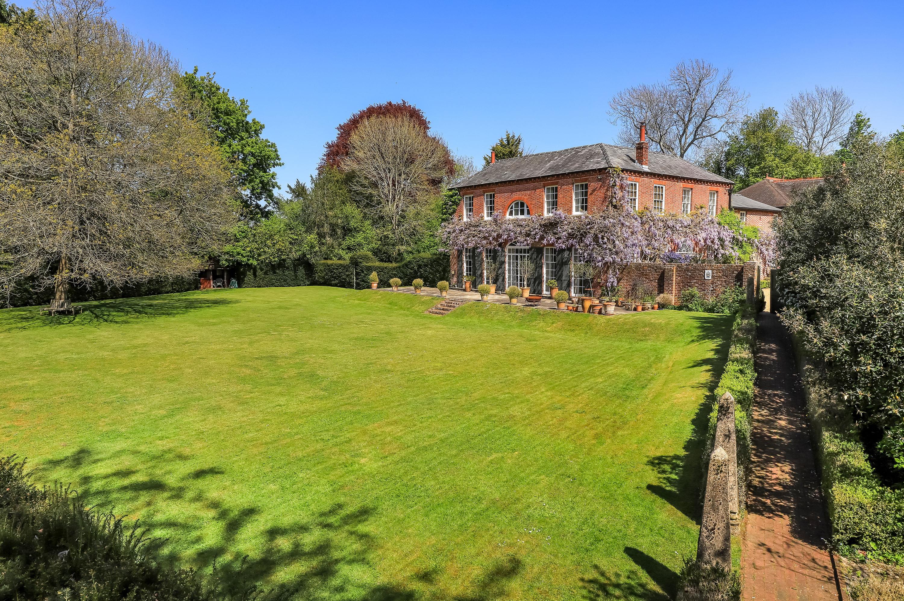 Maypole Green, Bishops Waltham, Hampshire SO32