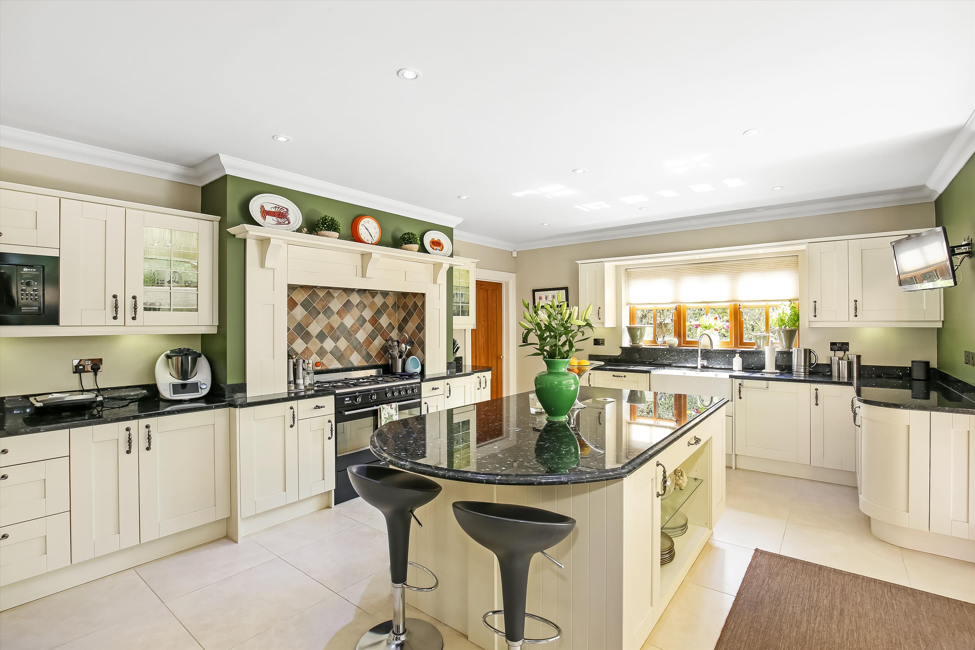 Cliff Way, Compton, Winchester, Hampshire, SO21