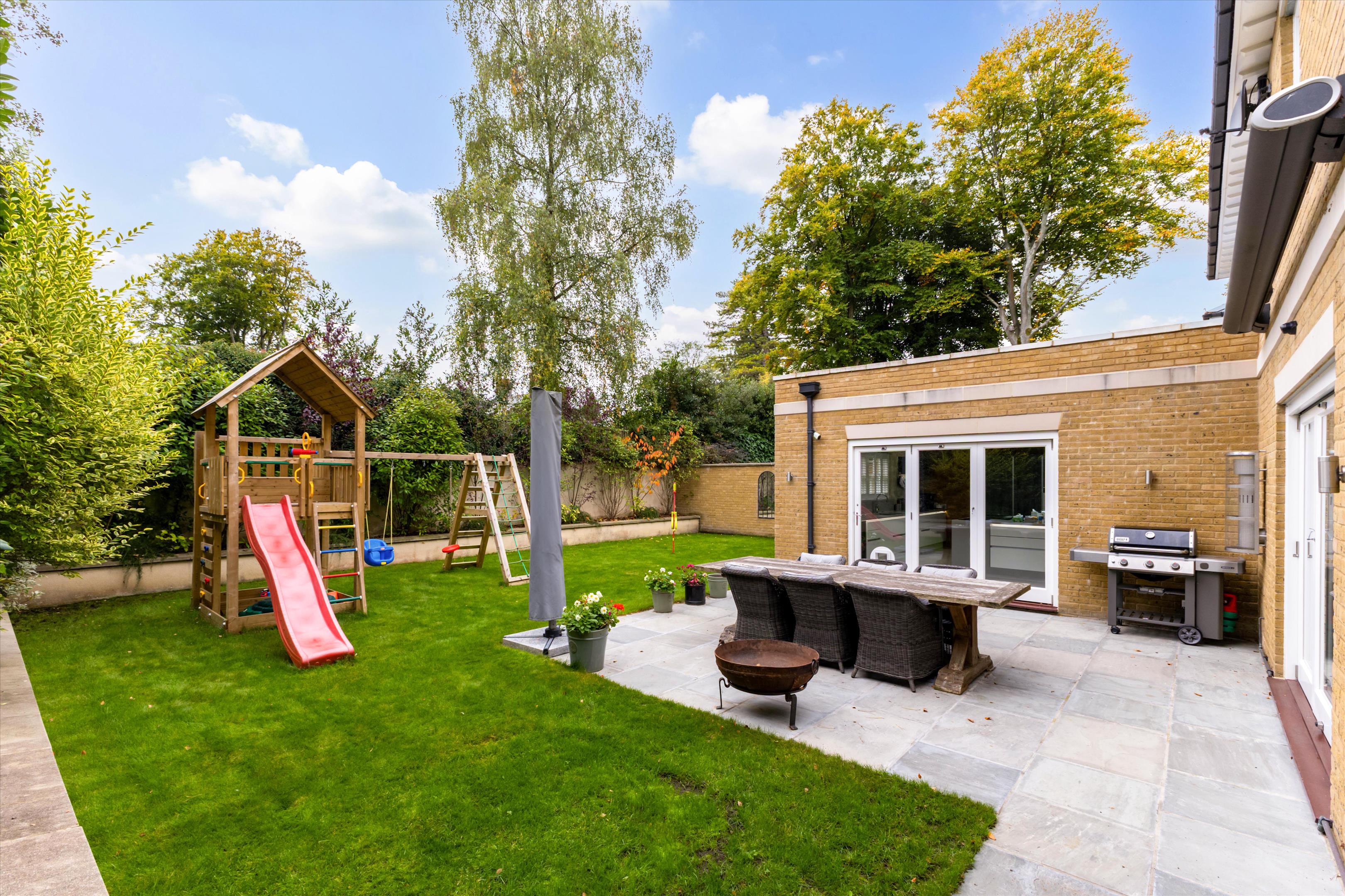 Chilbolton Avenue, Winchester, Hampshire, SO22