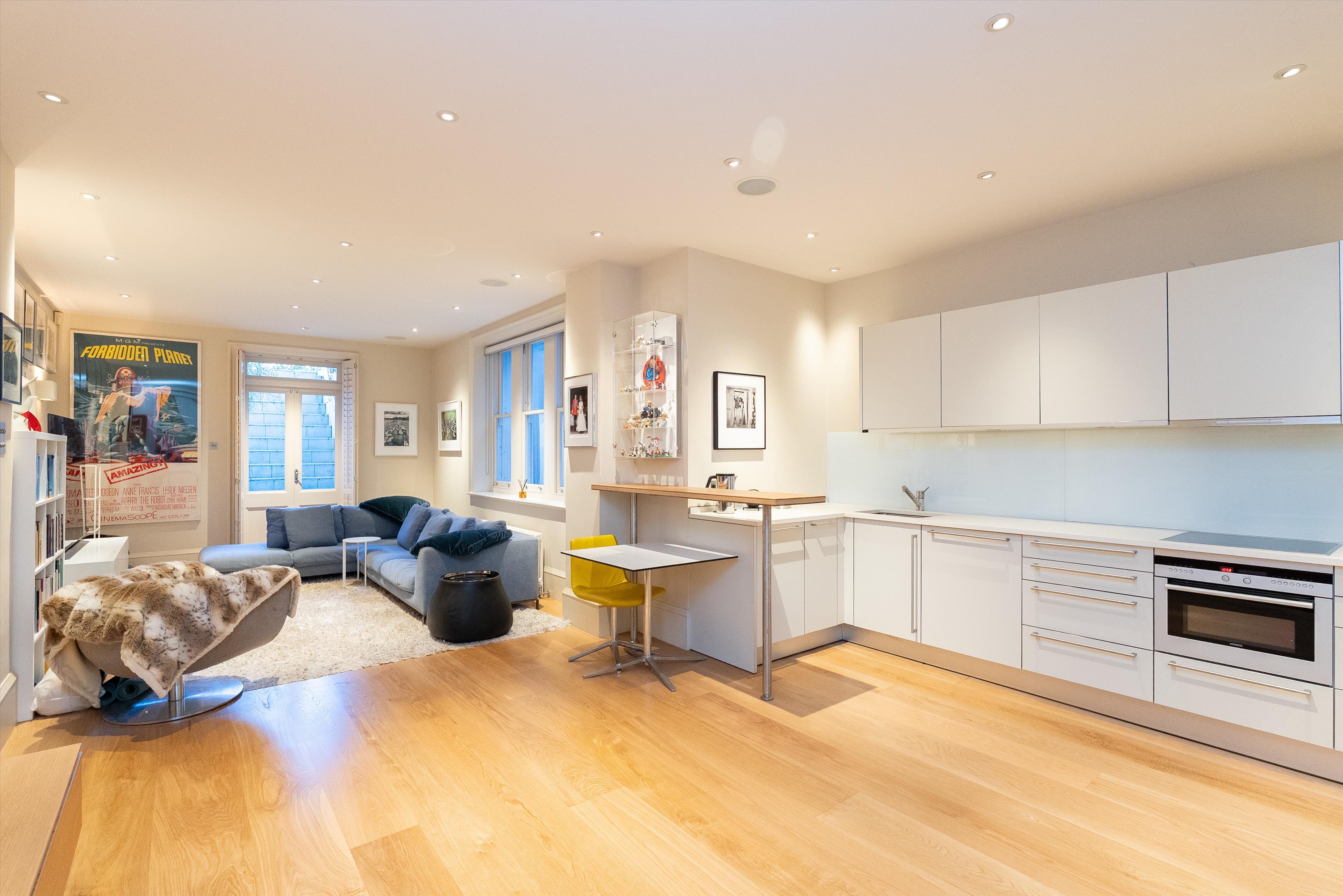 Ridgway Gardens, Wimbledon Village, London, SW19