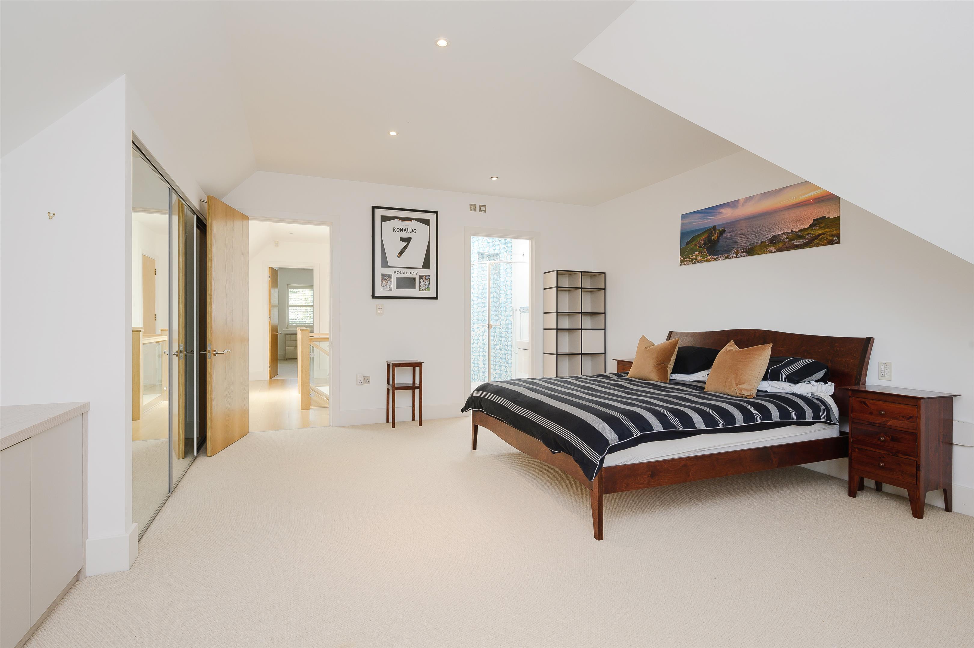 Arterberry Road, Wimbledon, London, SW20