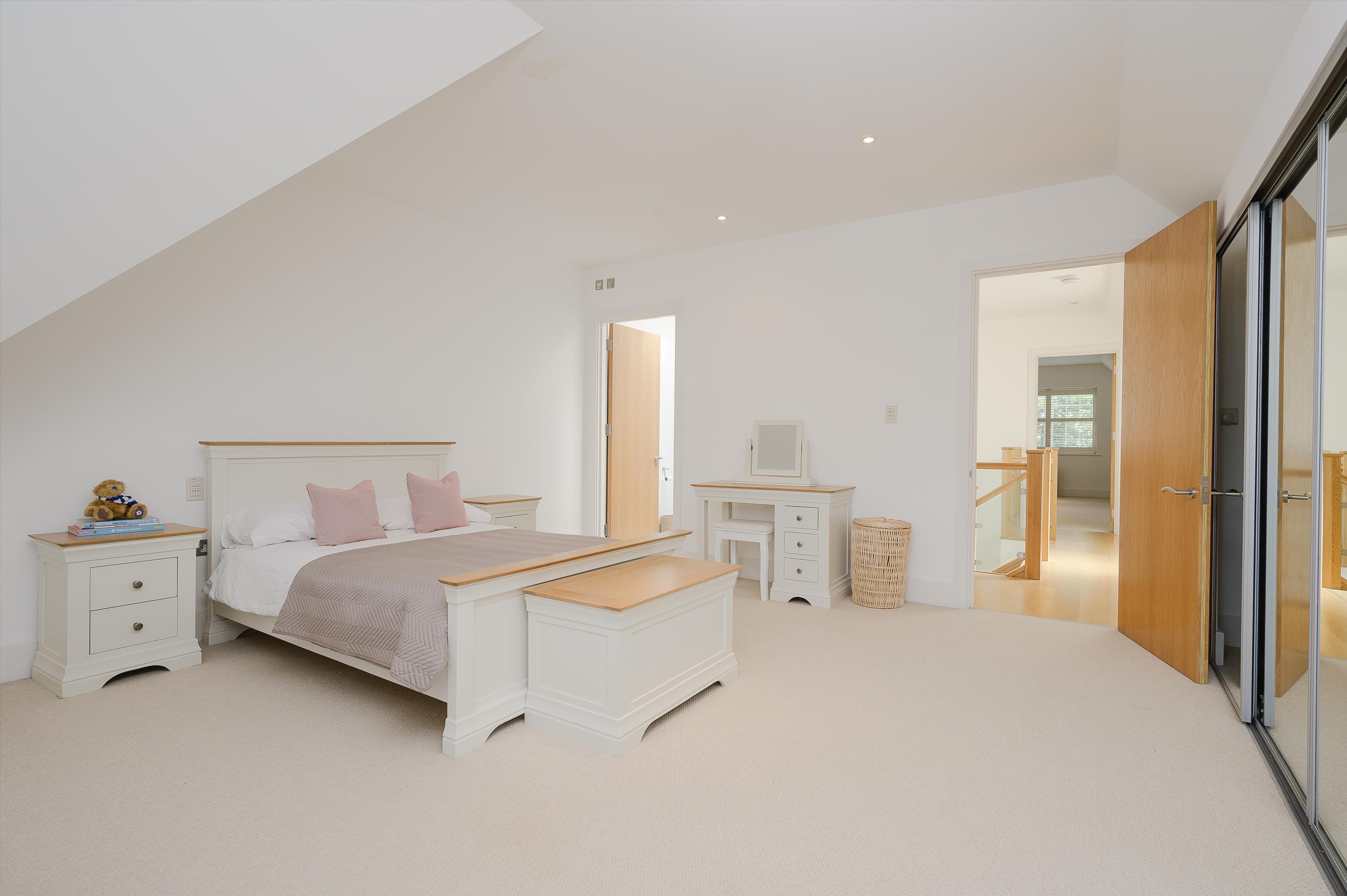 Arterberry Road, Wimbledon, London, SW20
