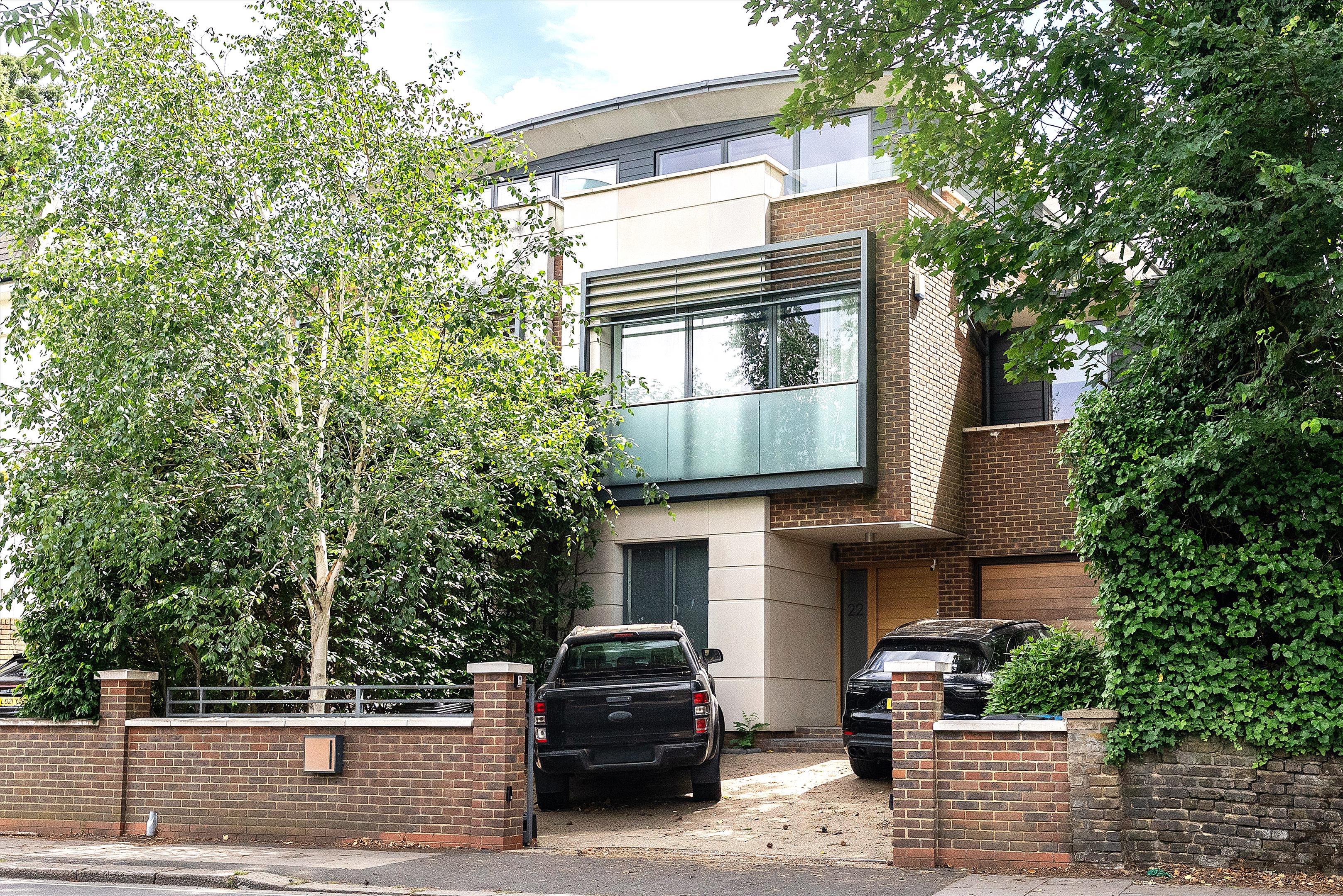 Arthur Road, Wimbledon, London, SW19