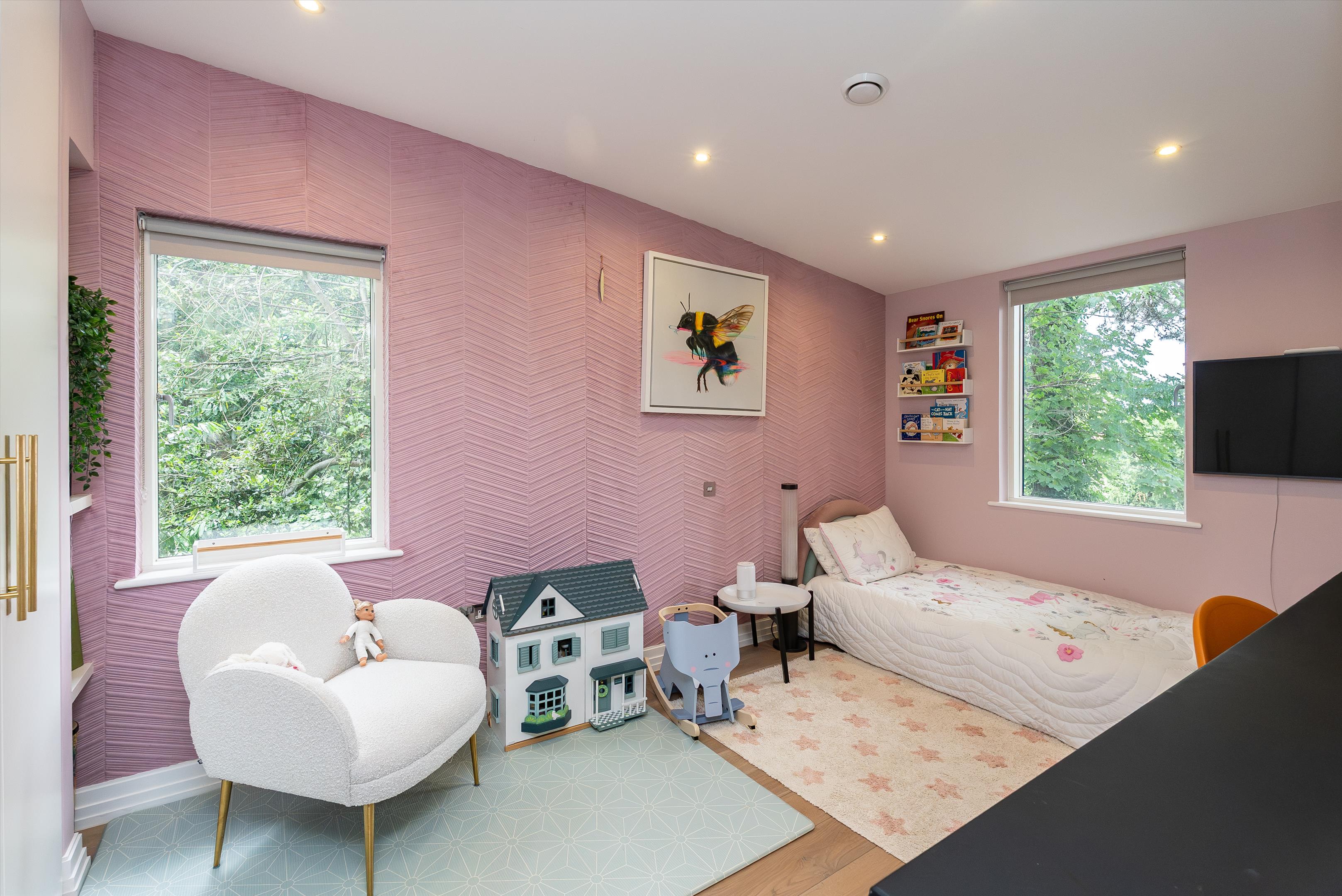 Arthur Road, Wimbledon, London, SW19