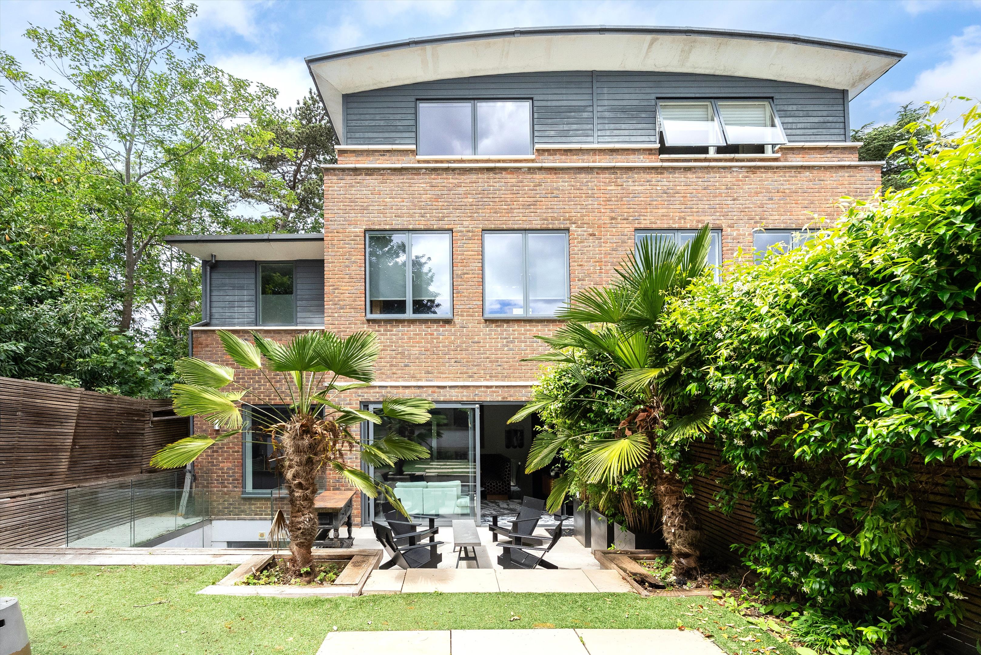 Arthur Road, Wimbledon, London, SW19