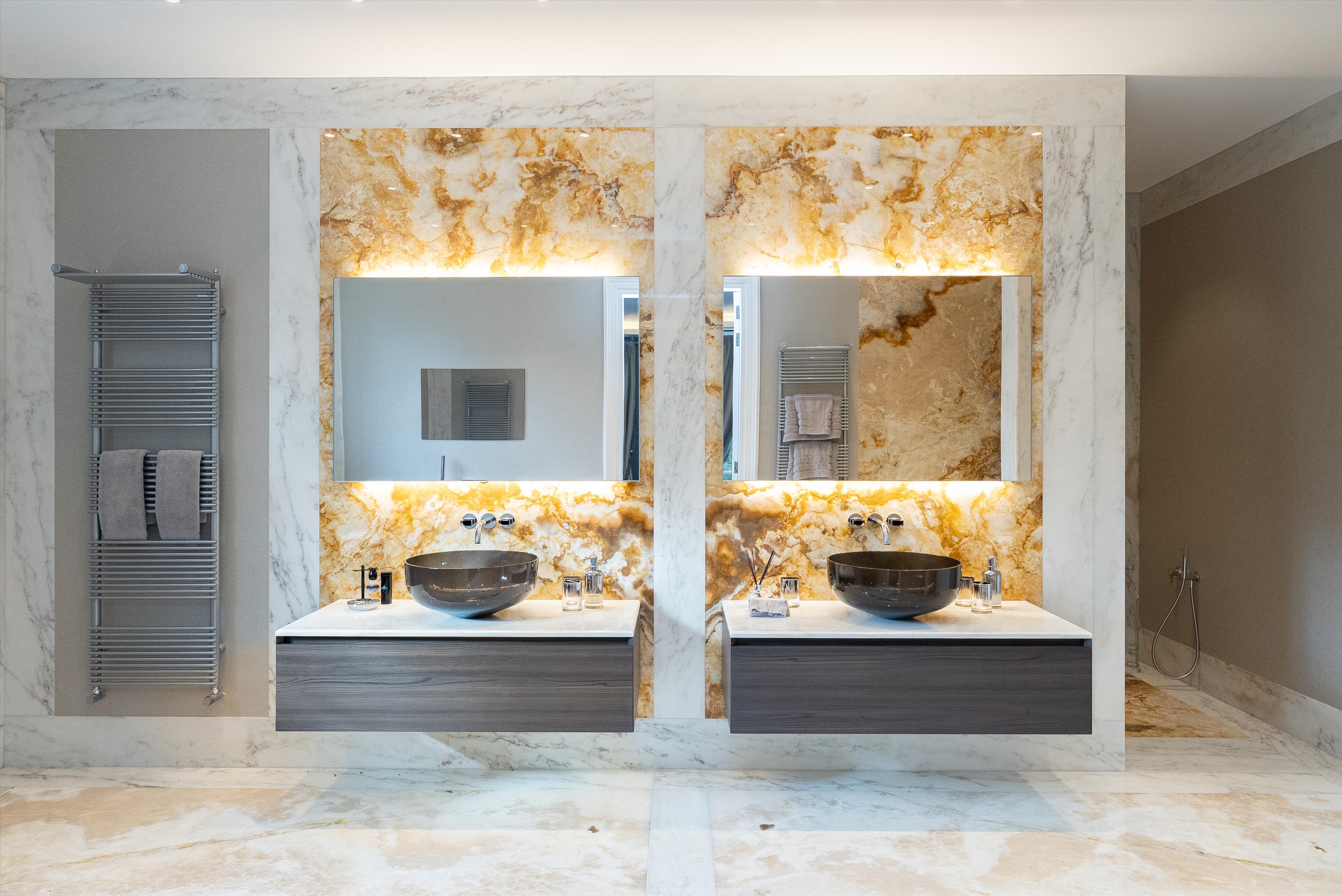 Coombe Ridings, Coombe Estate, Kingston Upon Thames, KT2