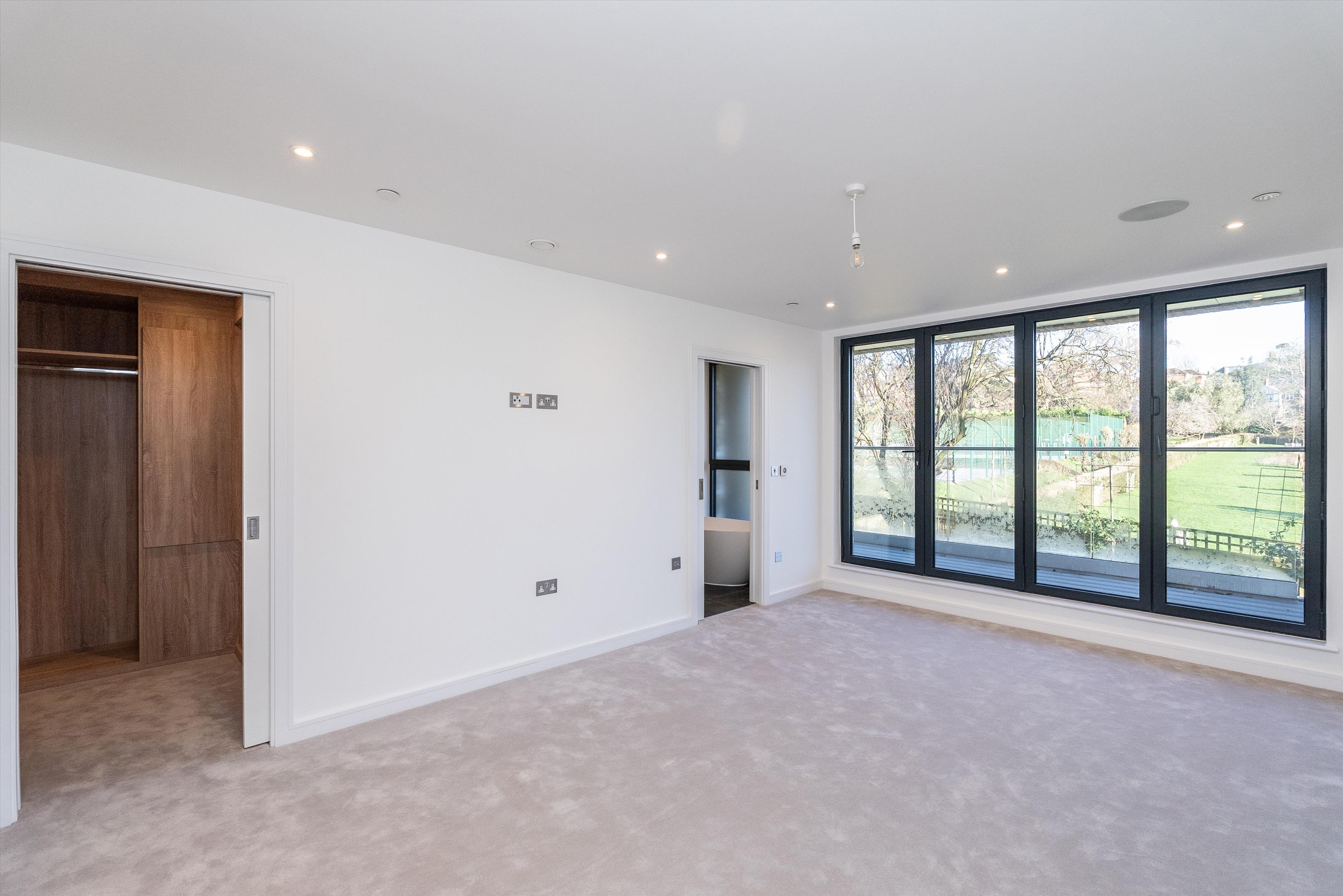 New Home in Orchard Grove, London, SW20