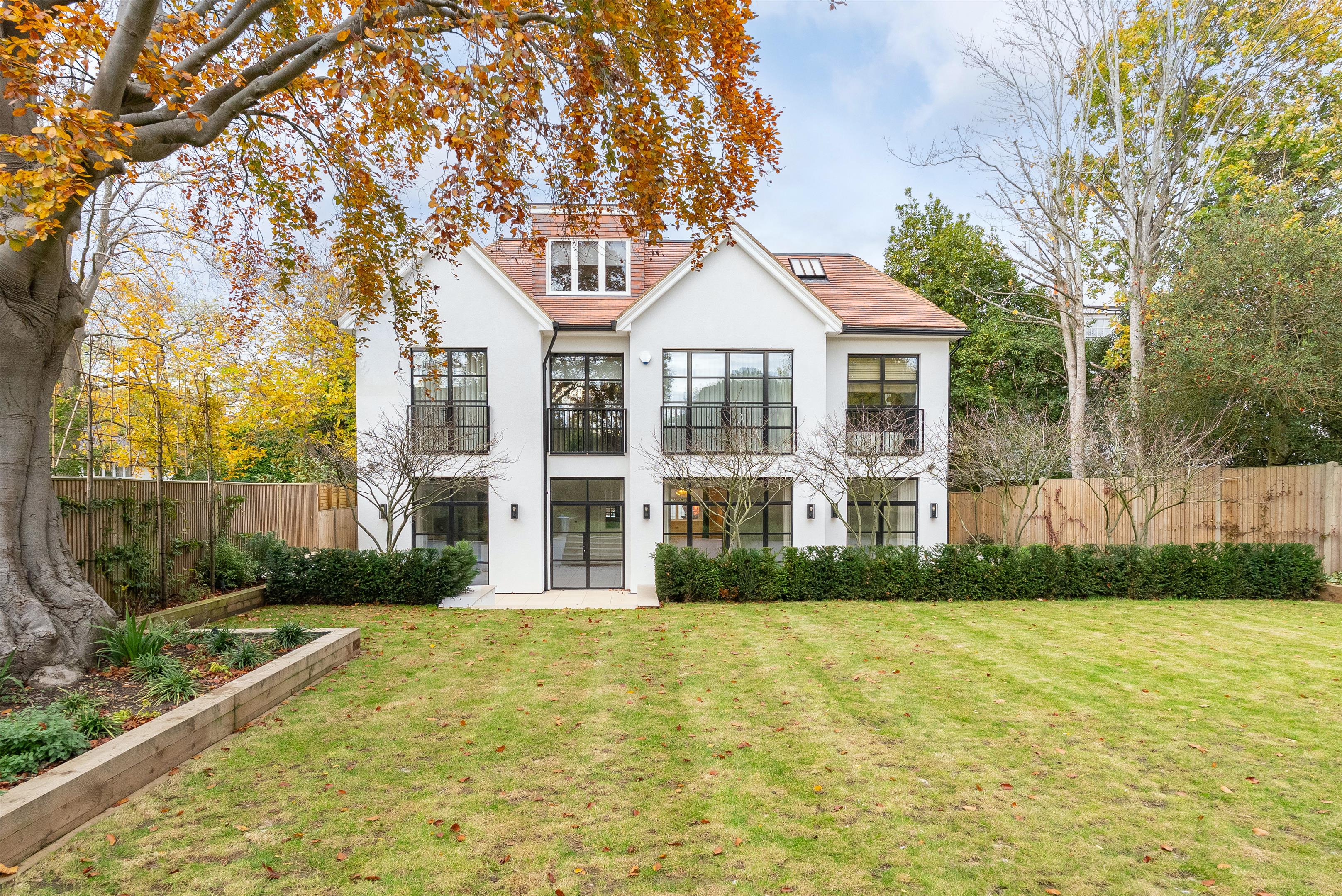 Parkside Avenue, Wimbledon, London, SW19