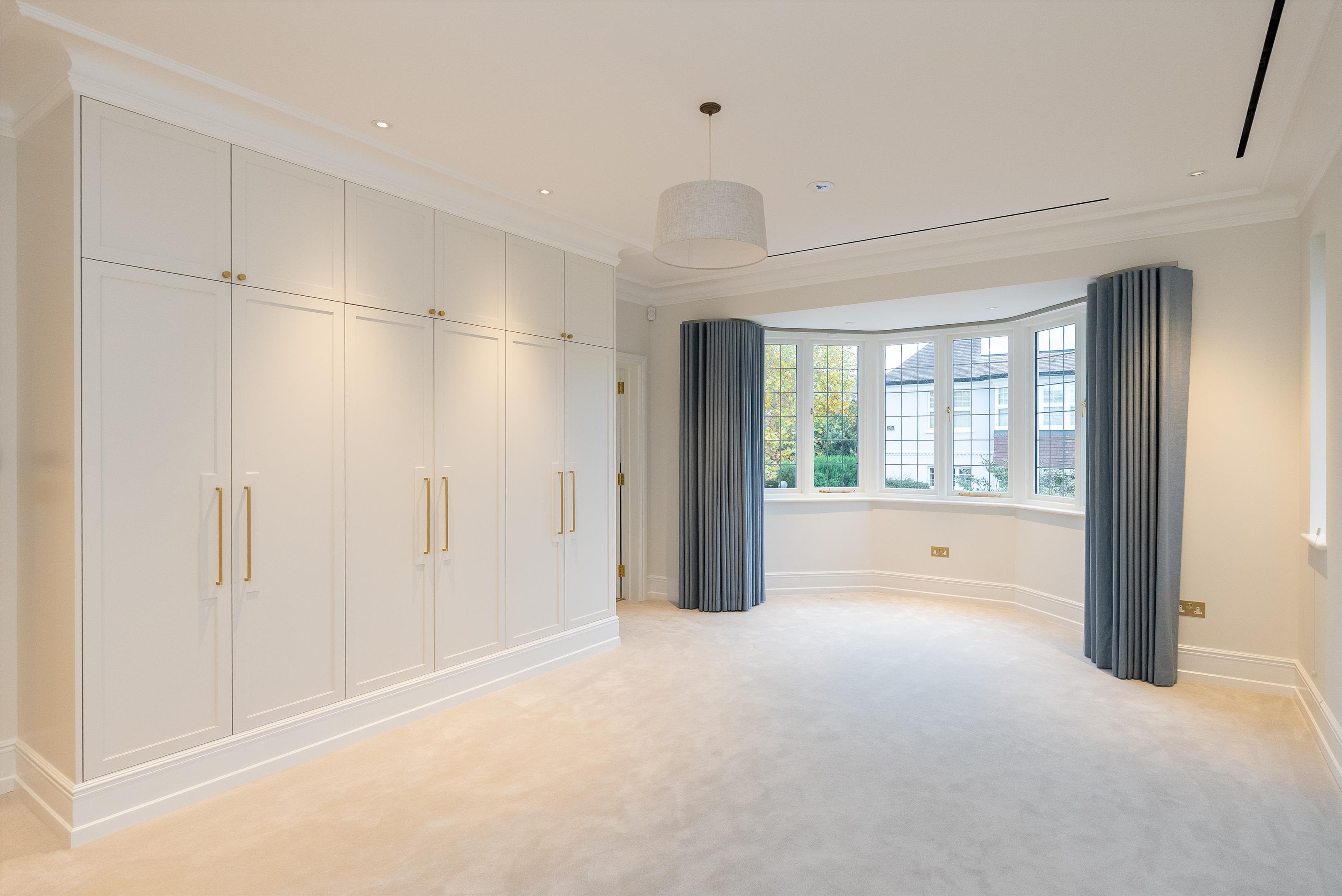 Parkside Avenue, Wimbledon, London, SW19