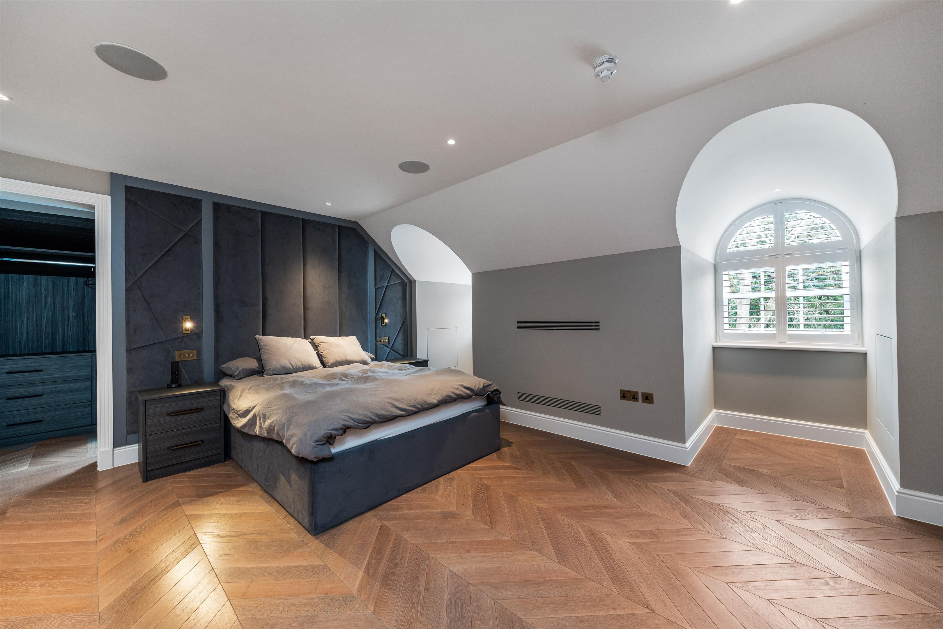 Coombe Estate, Kingston Upon Thames, KT2