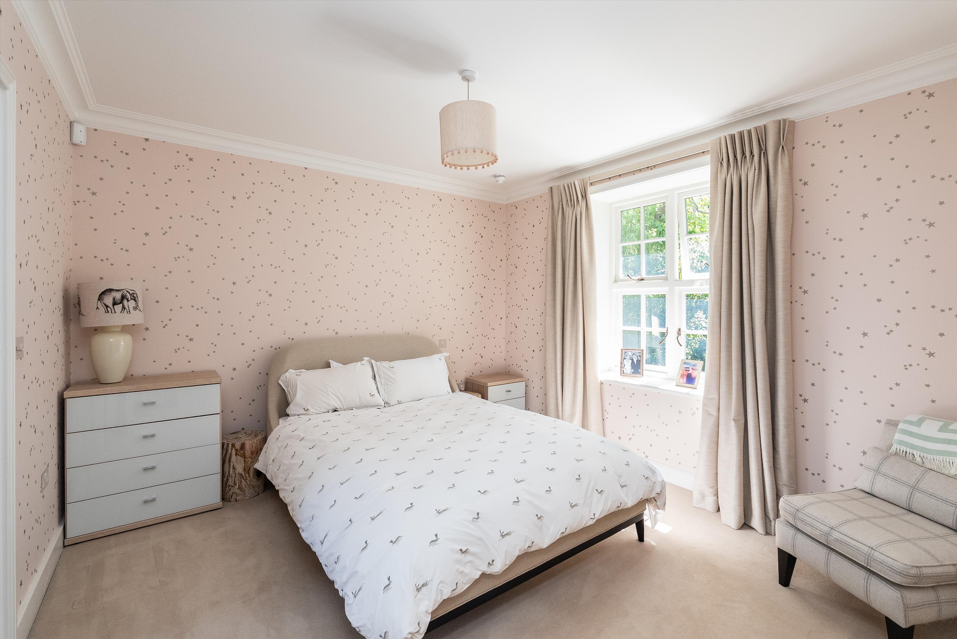 Arthur Road, Wimbledon Village, London SW19