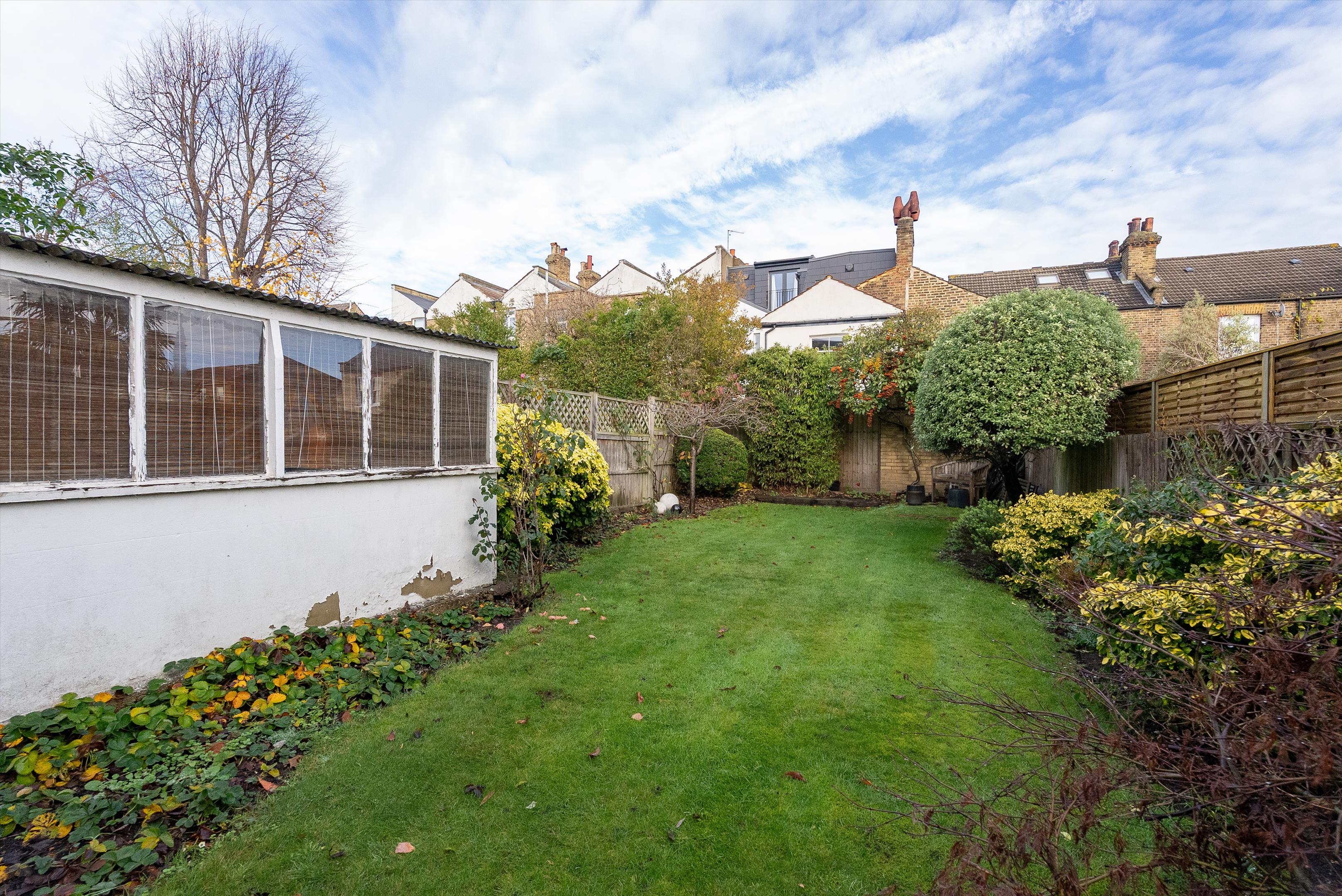 Courthope Villas, London, SW19