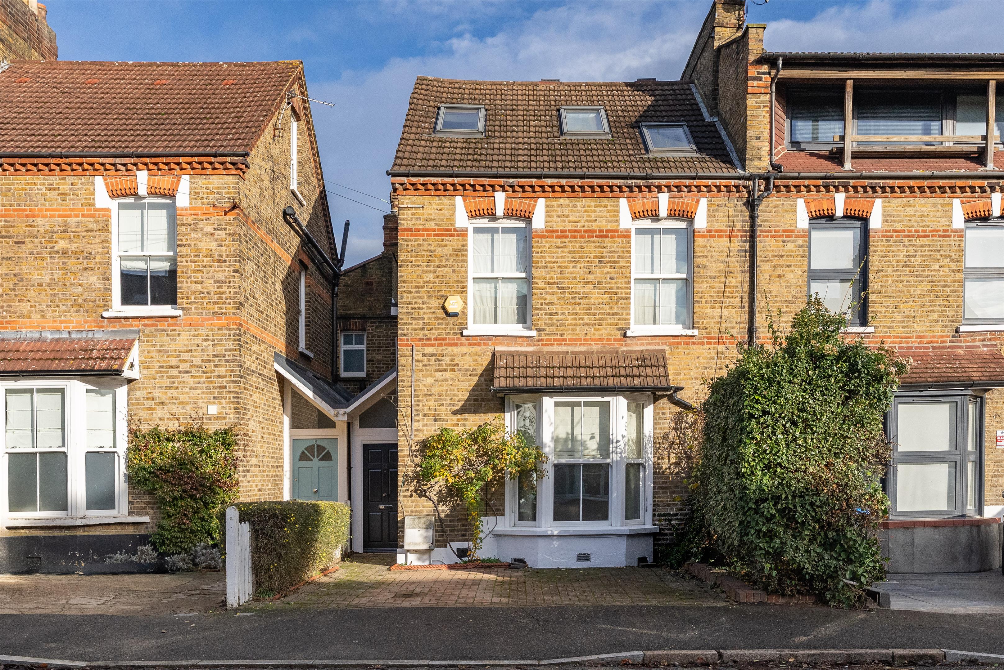 Courthope Villas, London, SW19
