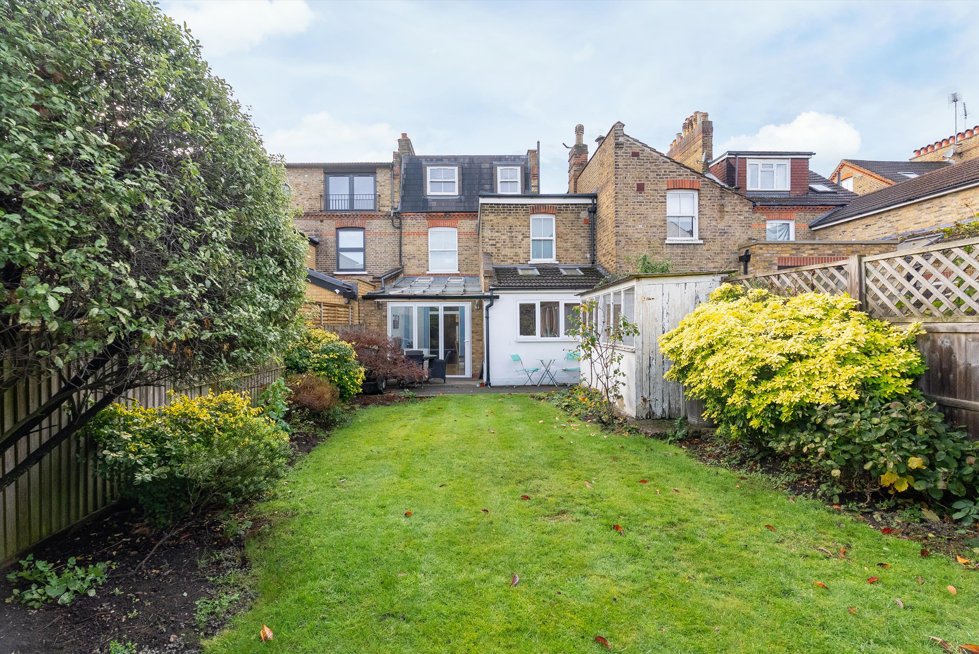 Courthope Villas, London, SW19