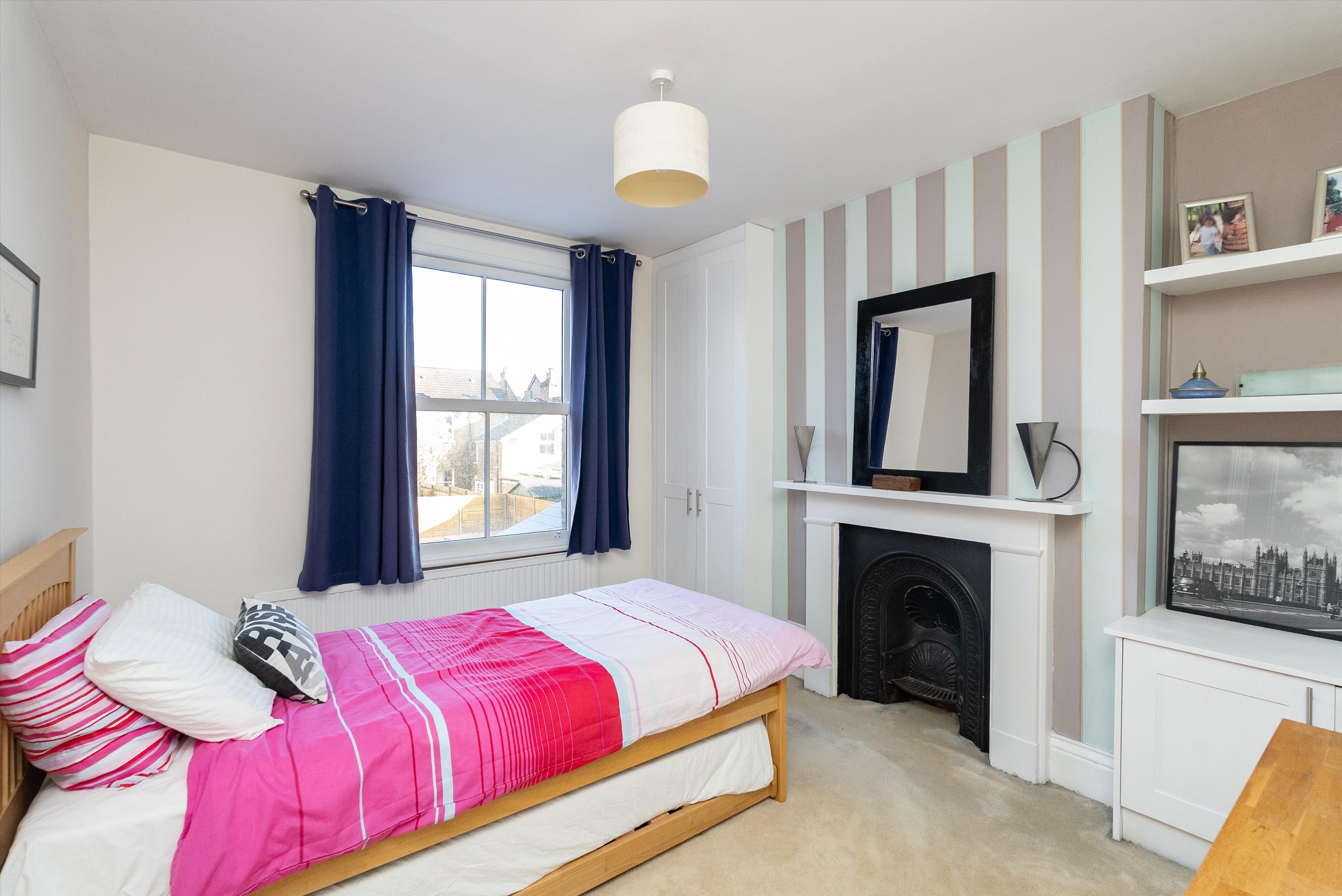 Courthope Villas, London, SW19