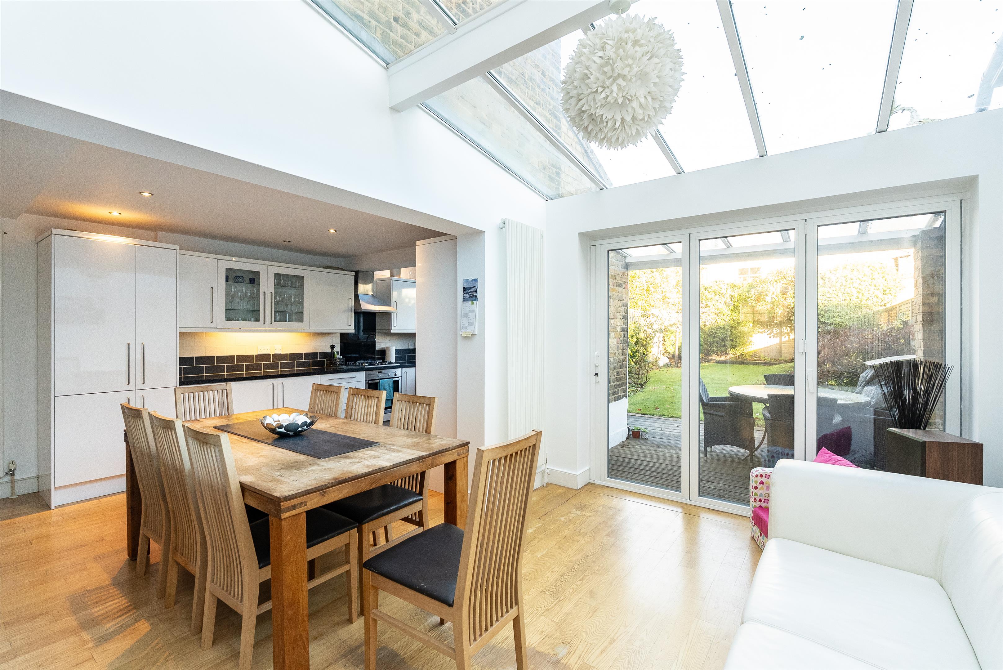 Courthope Villas, London, SW19