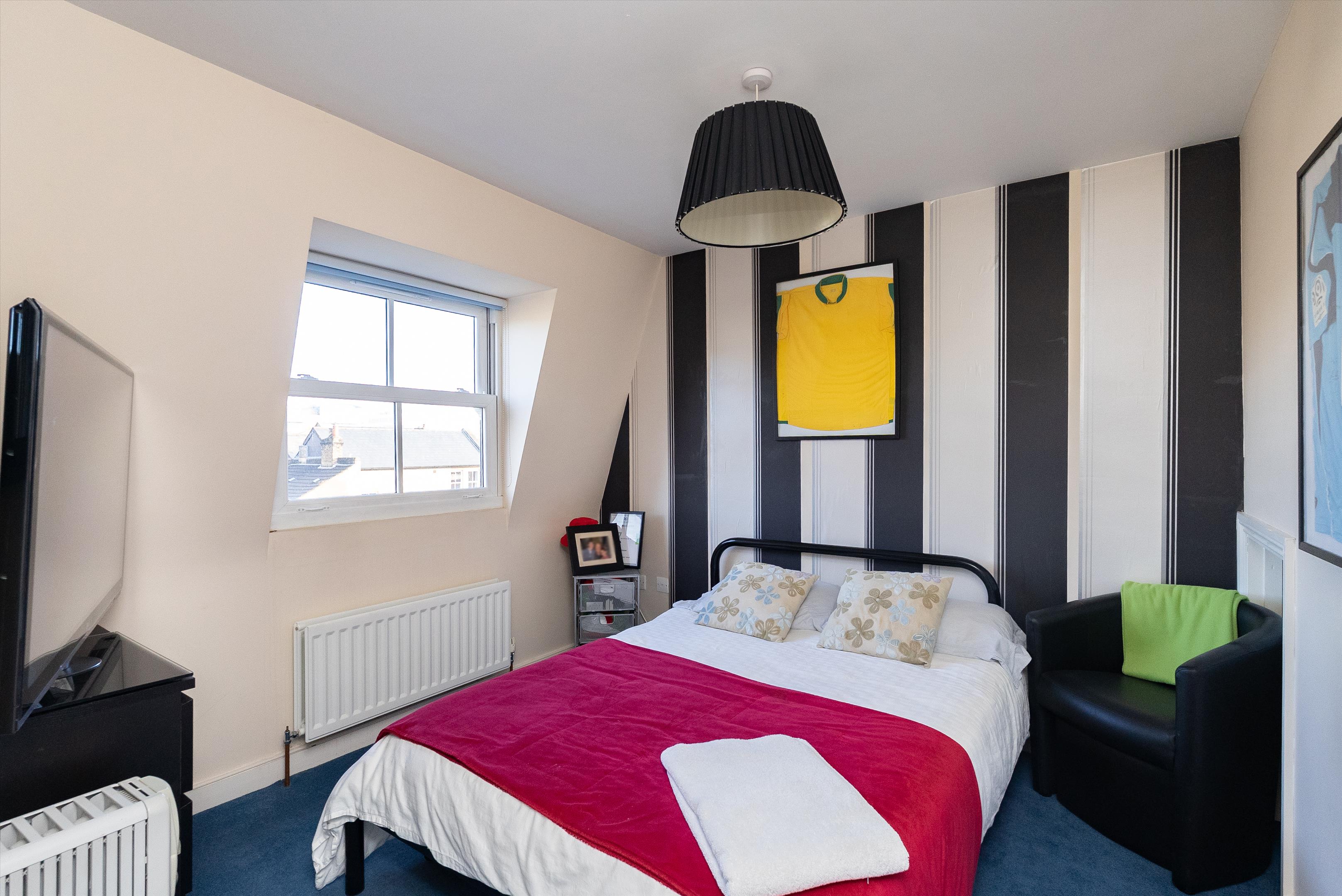 Courthope Villas, London, SW19