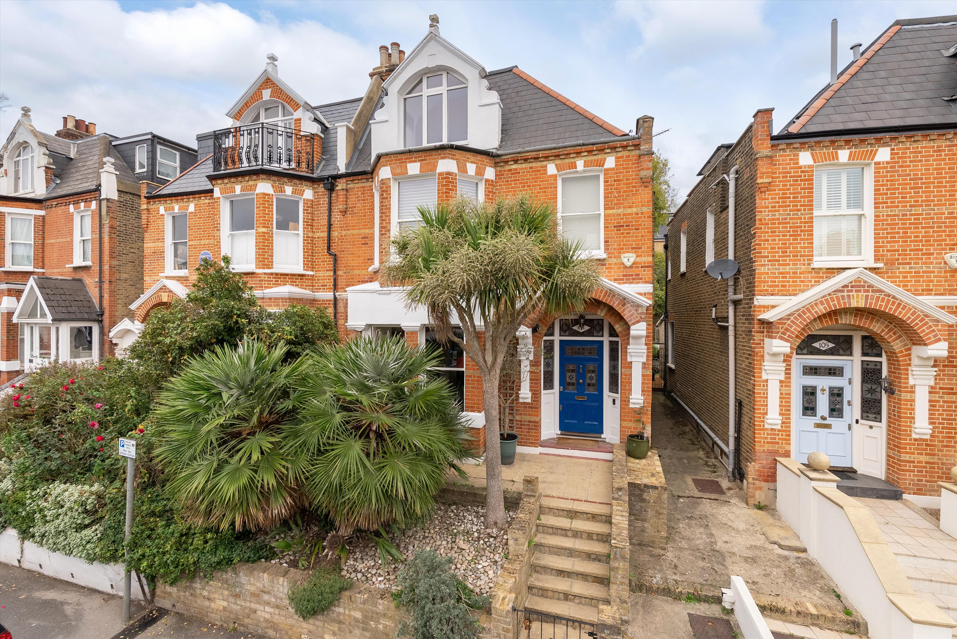 Woodside, London, SW19.