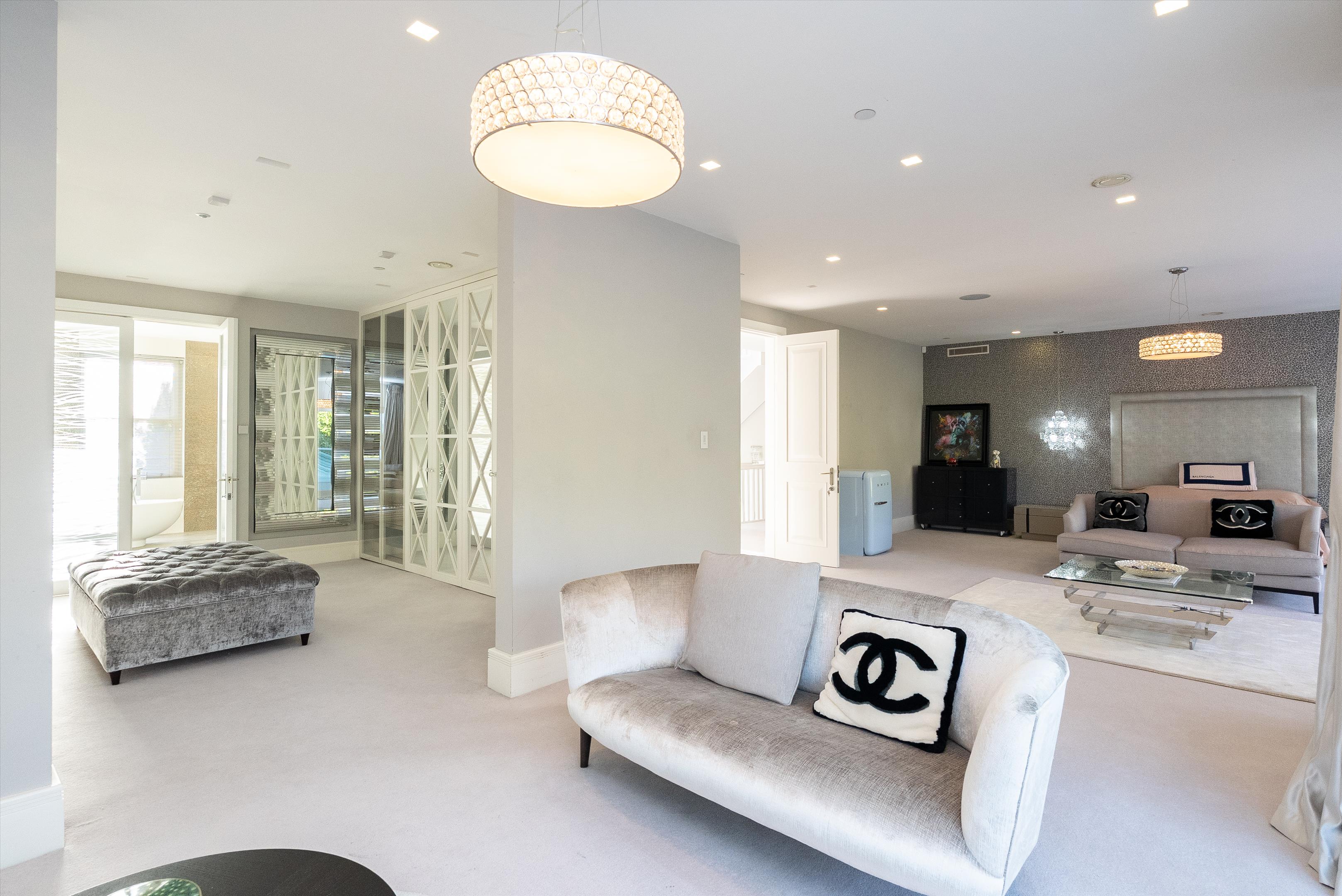 Coombe Park, Kingston Upon Thames, Surrey KT2